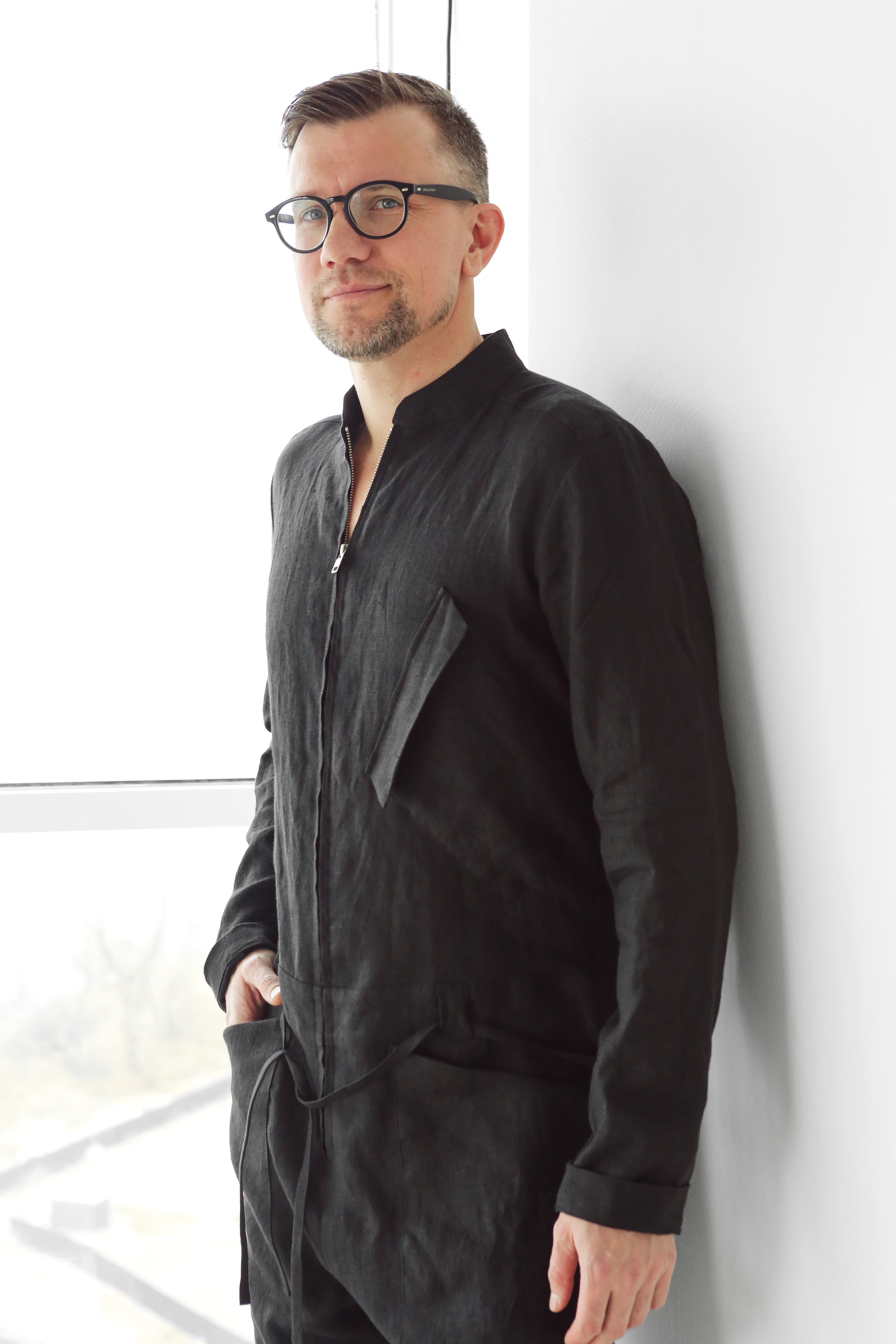 Mens Linen Jumpsuit PALO SANTO in Black