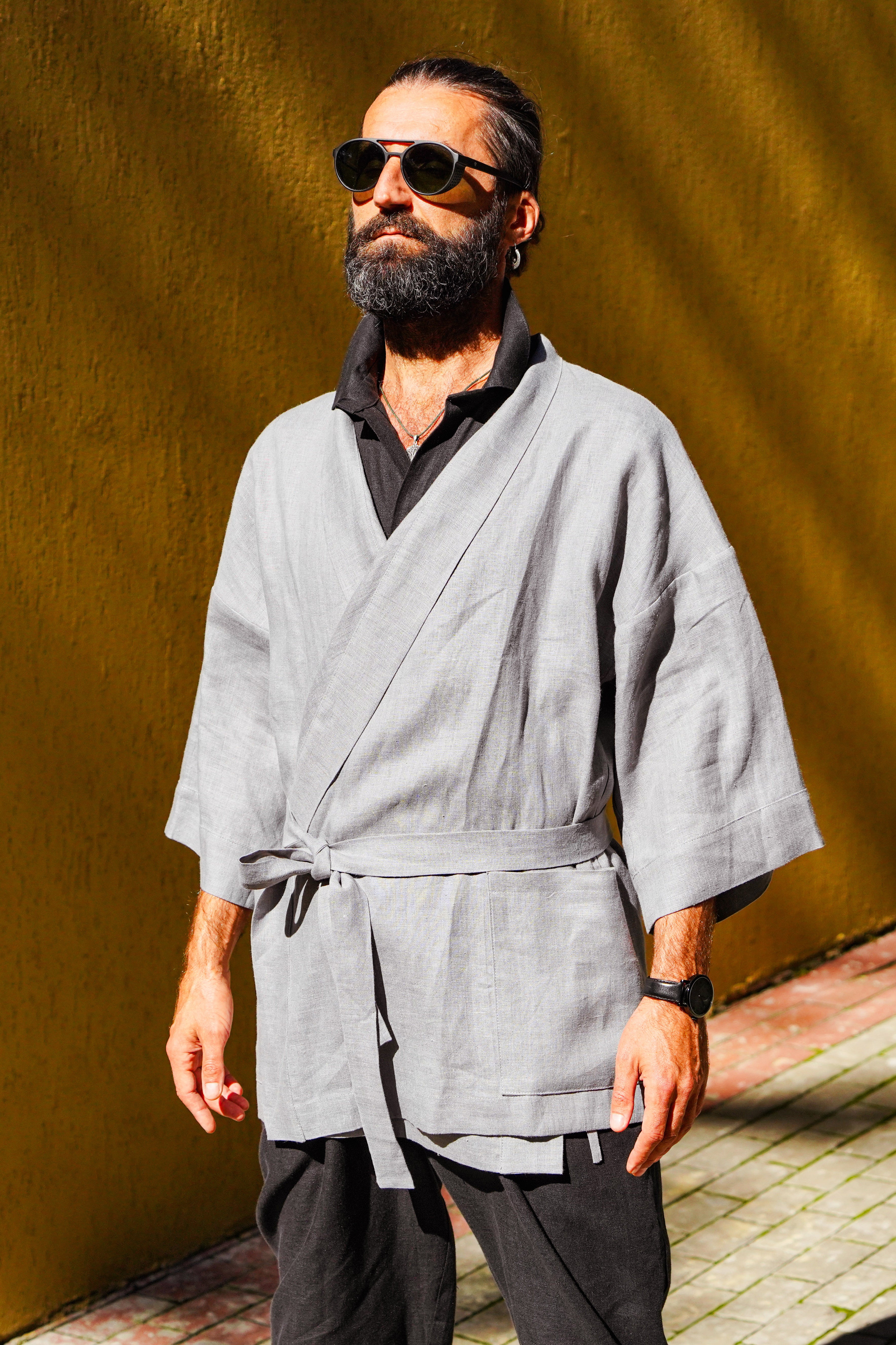 Men’s linen kimono SUGI in Light grey