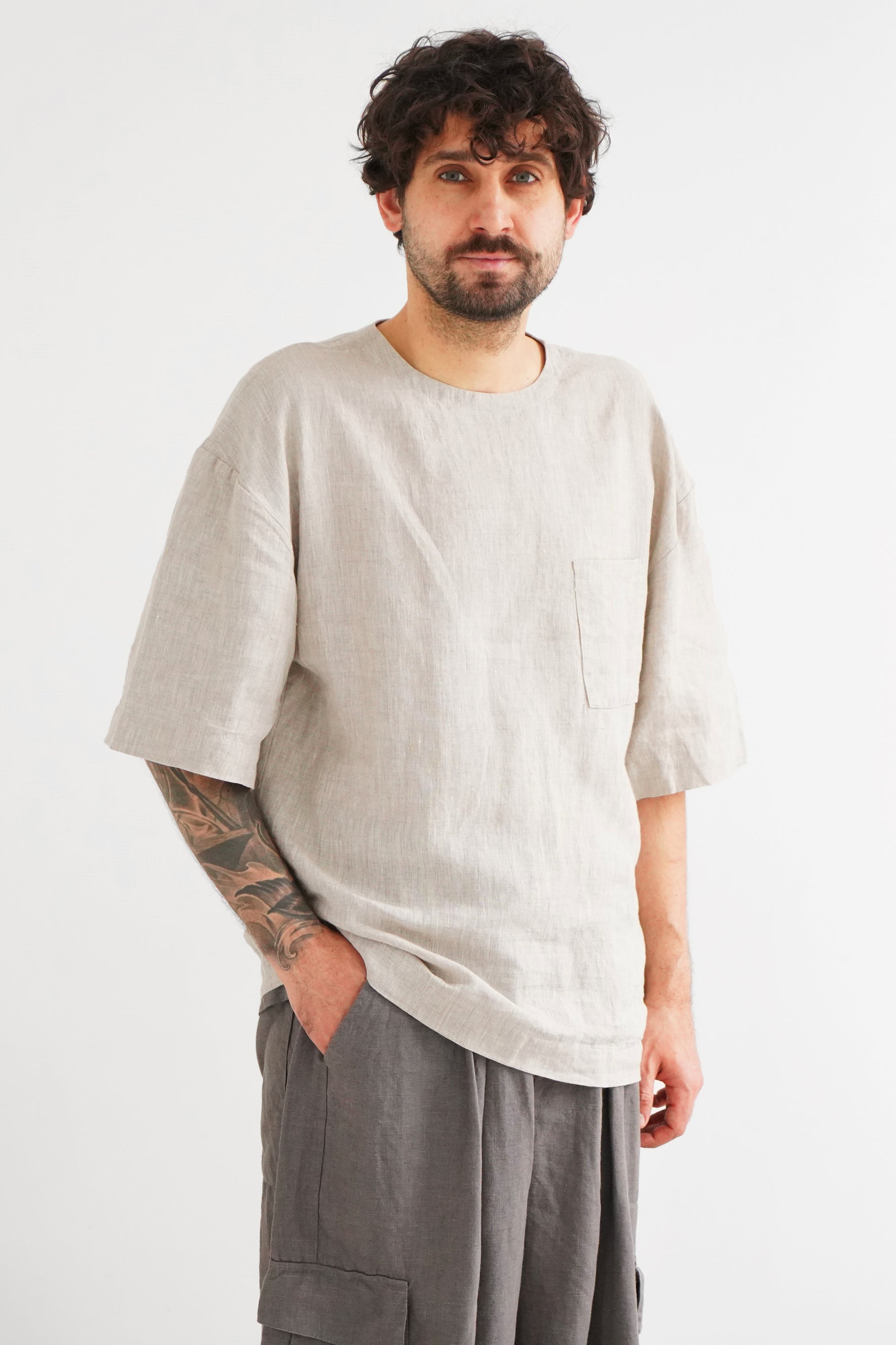 Men’s Oversized Linen T-Shirt SUMIRE in Beige