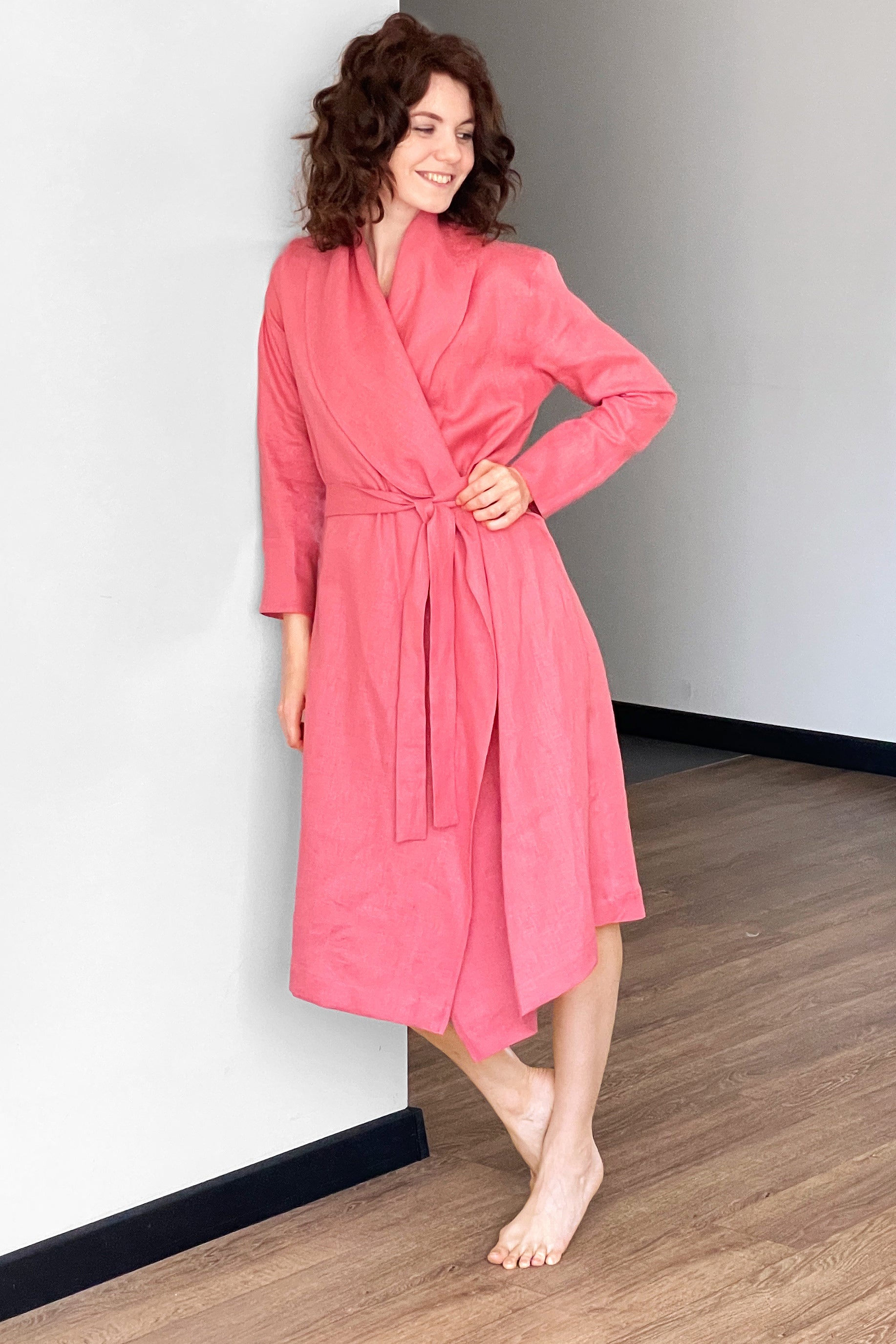 Women’s Linen Bathrobe Calla in Peach
