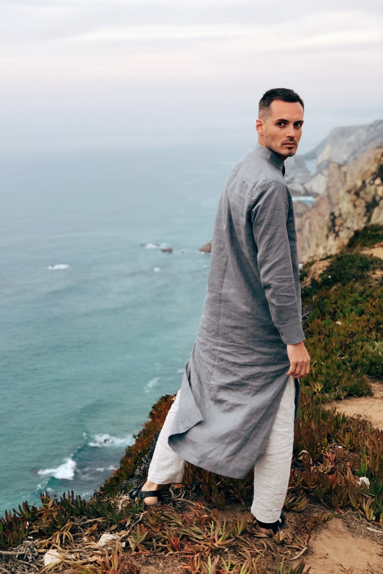 Men’s Long Linen Shirt, Kaftan CYPRESS in Light grey