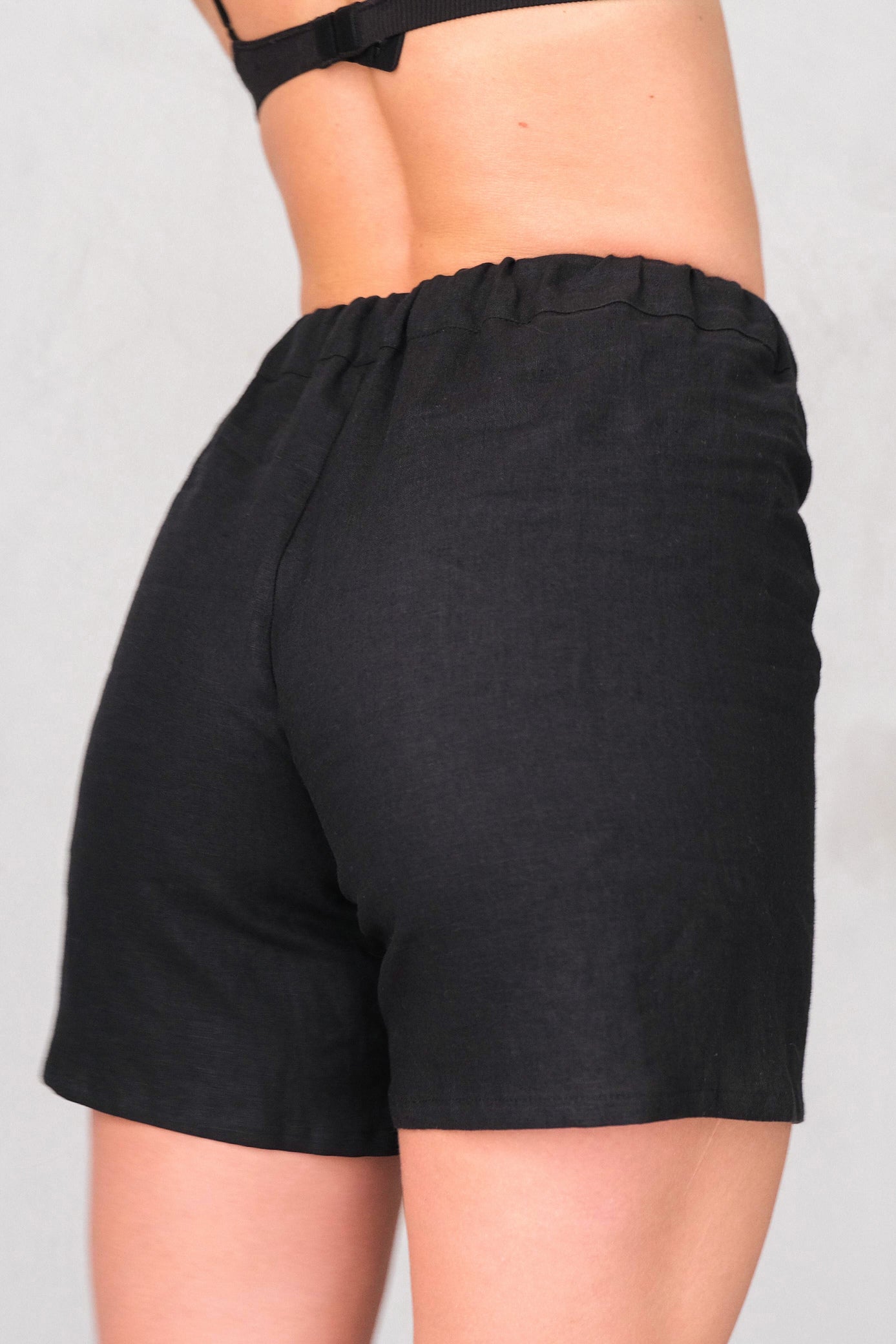 Women’s Linen Shorts SALVIA in Black