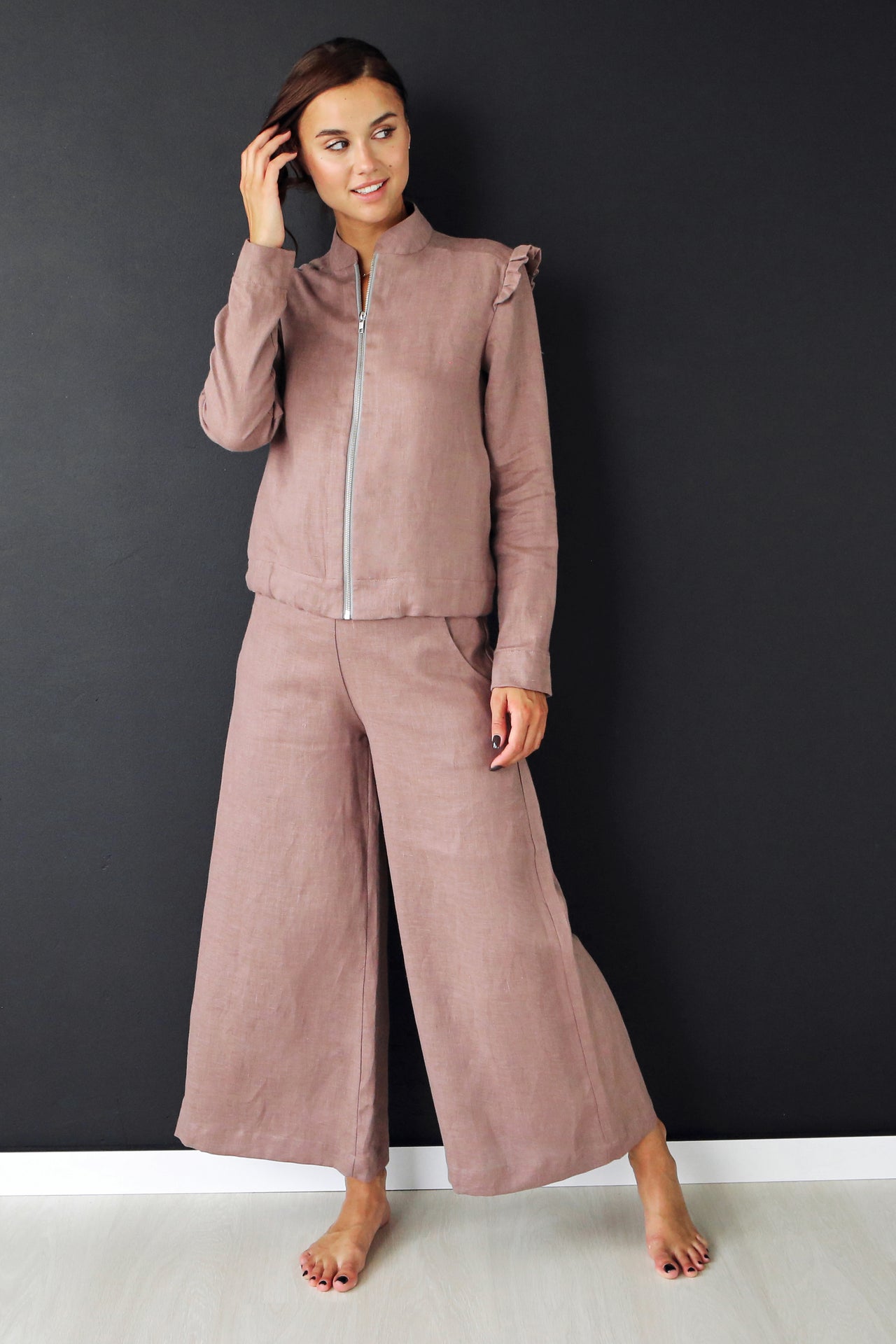 Women’s Linen Bomber ERICA in Latte