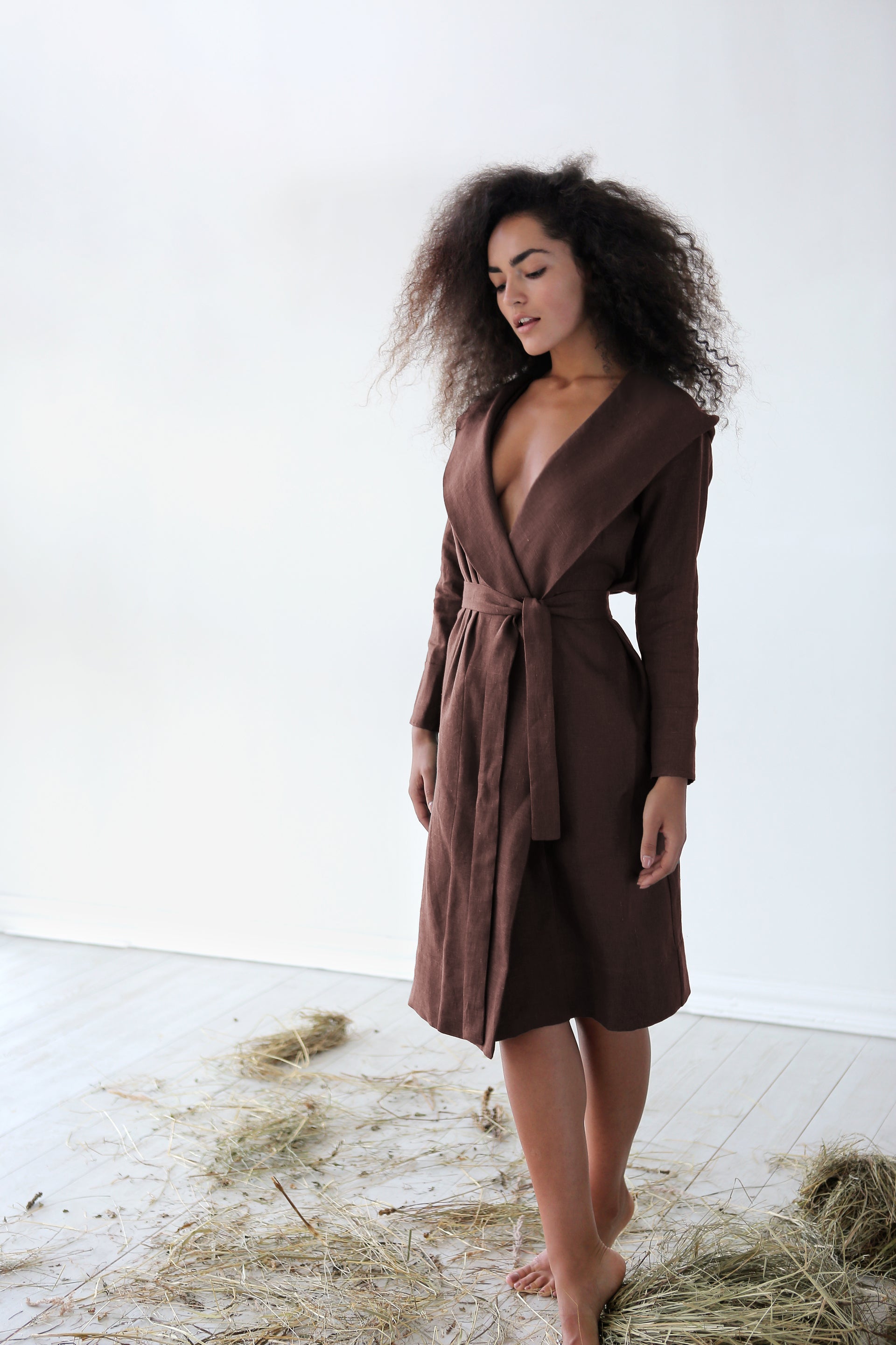 Linen Bathrobe CALLA with a hood in Brown