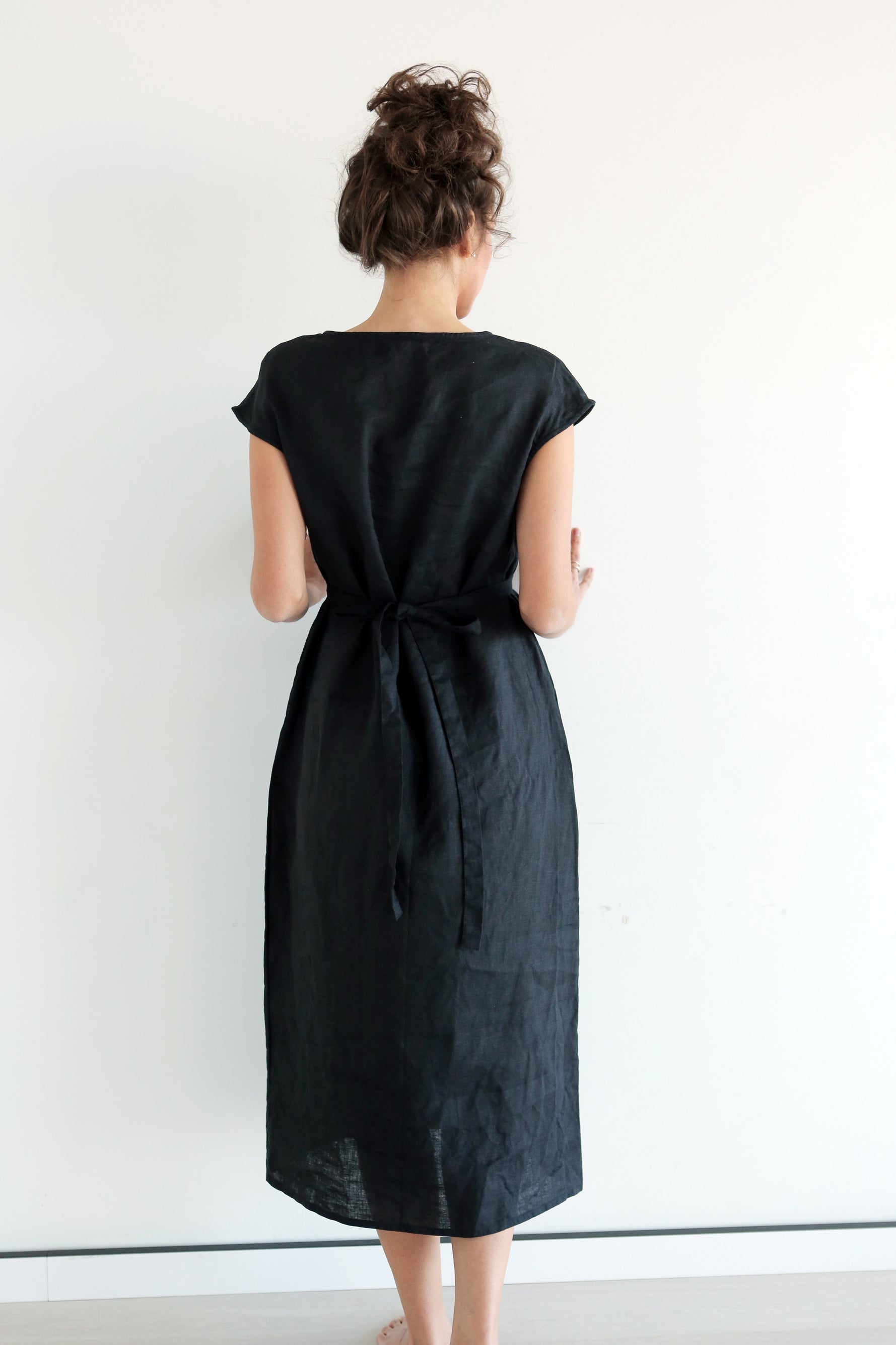 Women’s Belted Midi Dress LINA in Black