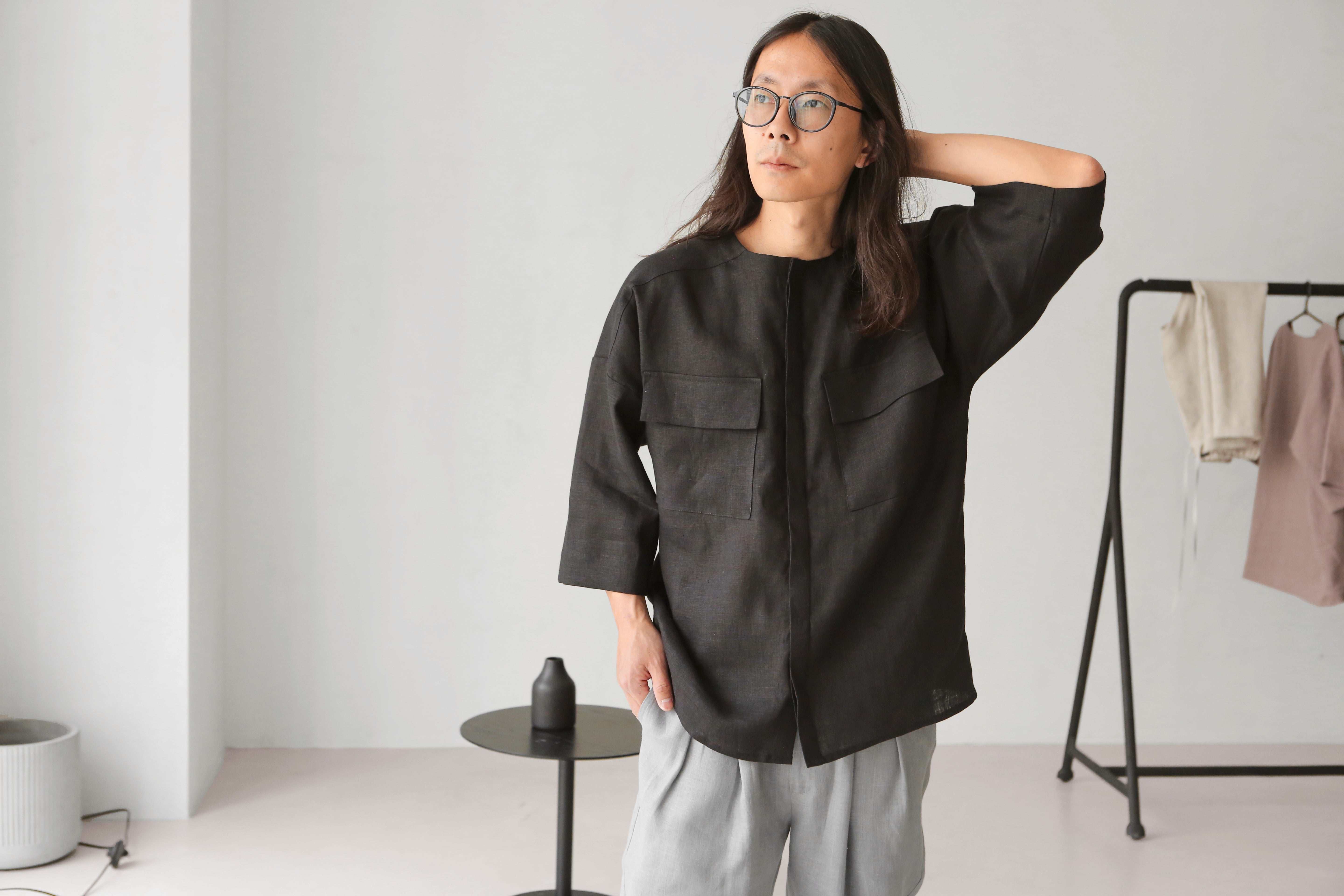 Men’s Oversized Linen Shirt IROKO in Black