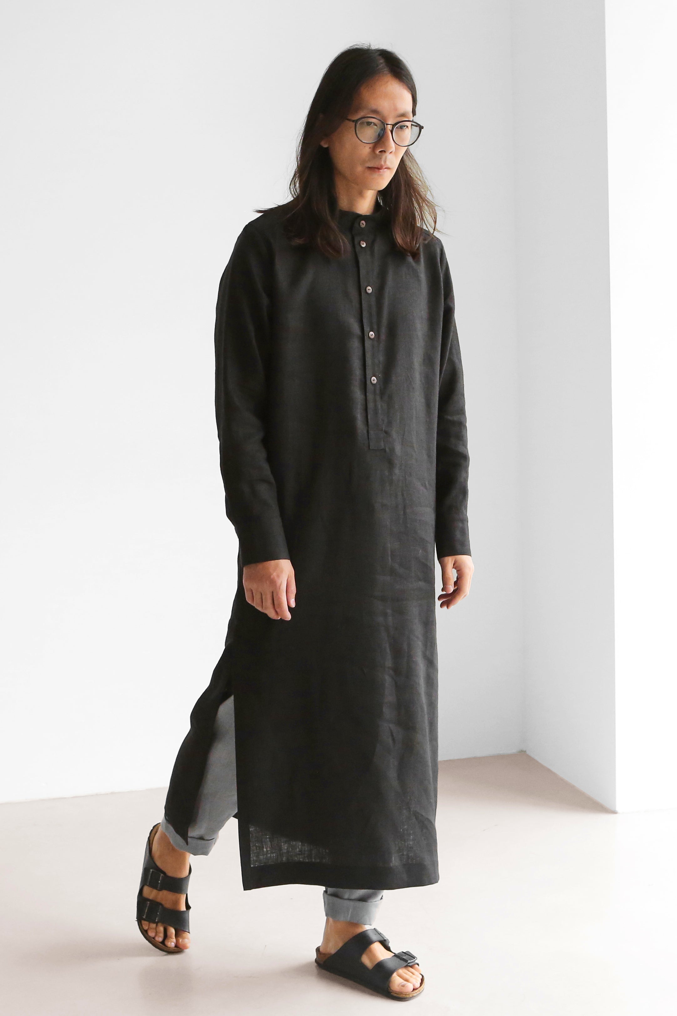Men’s Long Linen Shirt, Kaftan CYPRESS in Black