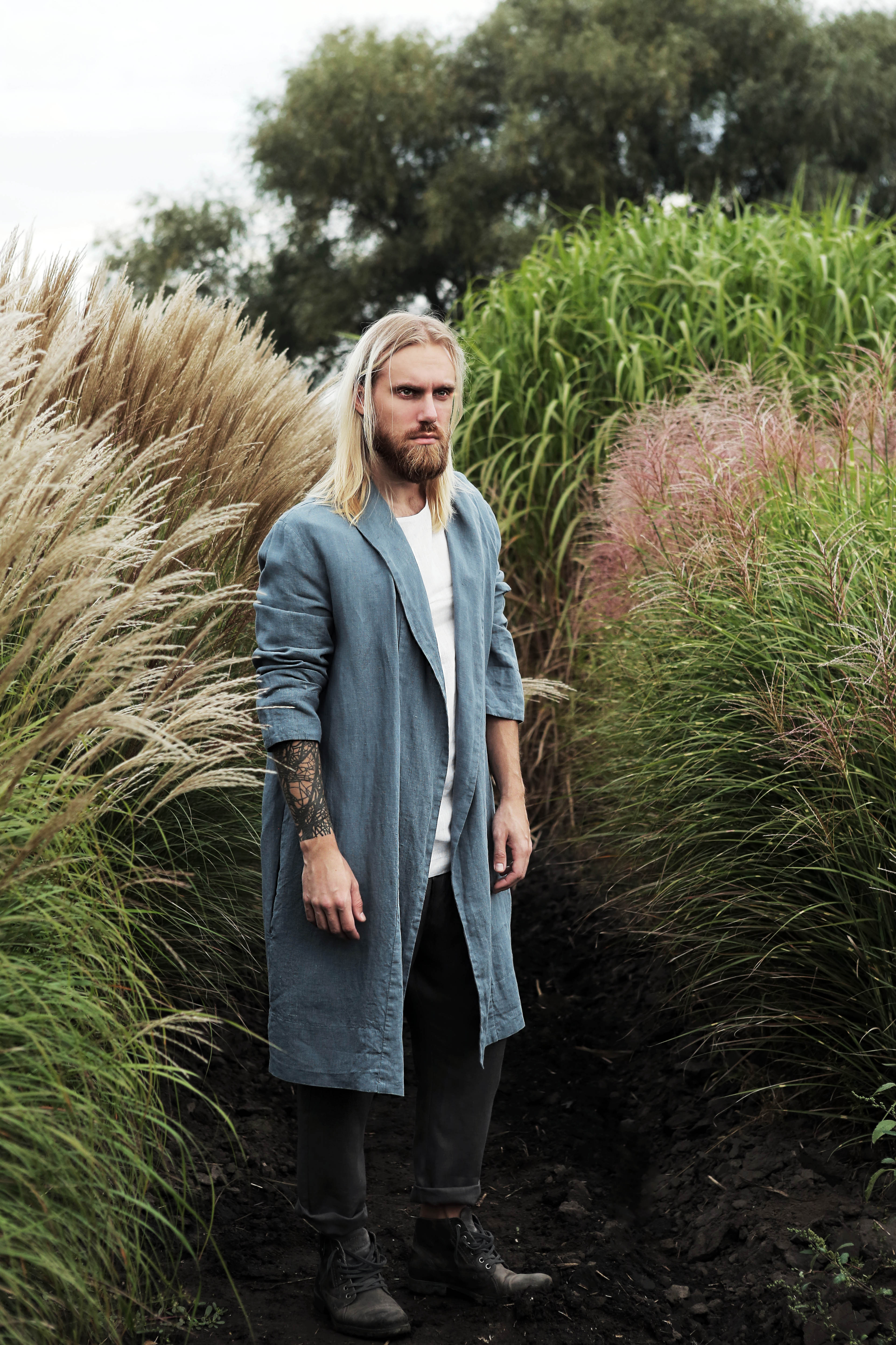 Men’s linen bathrobe JUNIPER in Blue grey