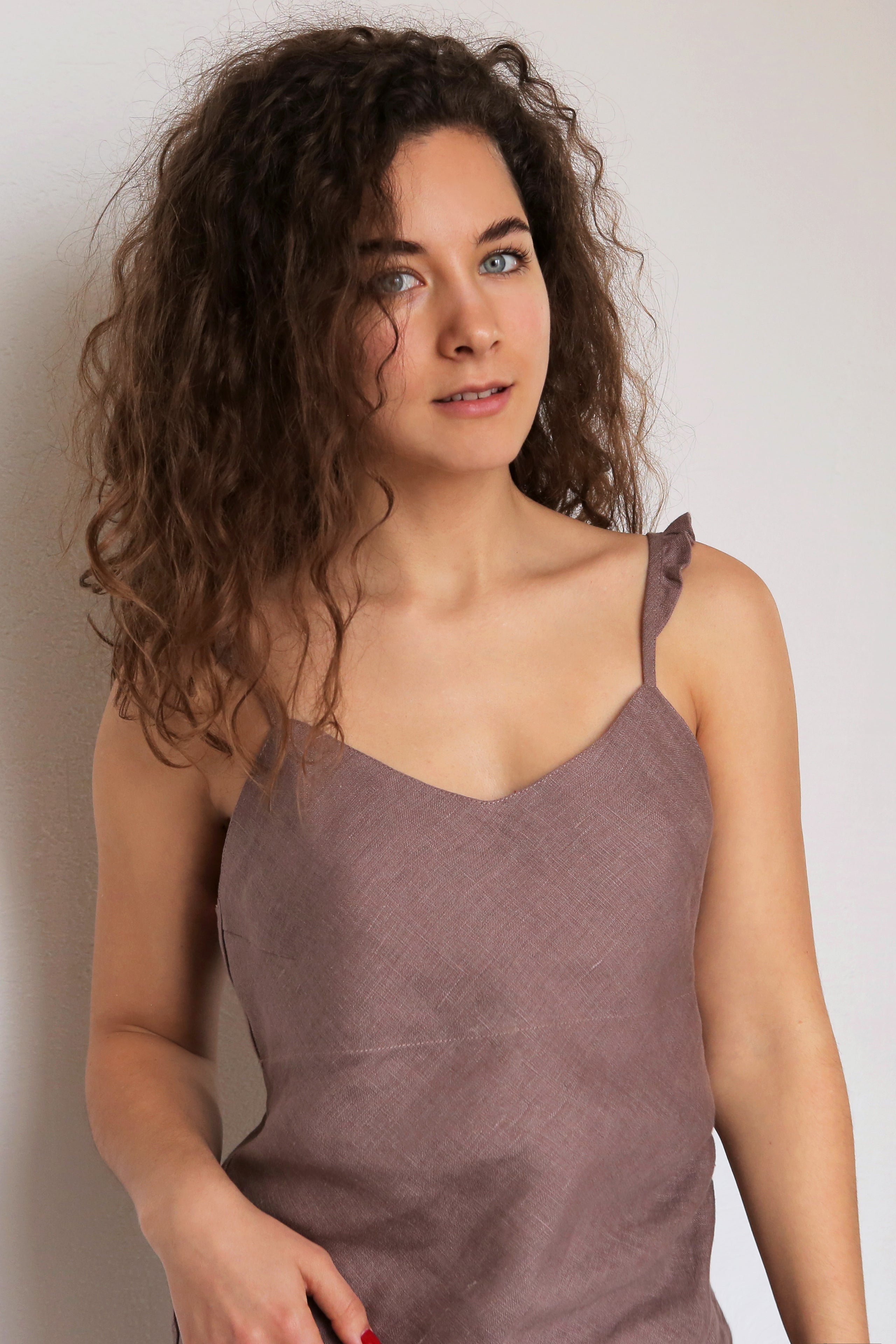 Women’s Ruffled Straps Linen Top FLORIN in Latte