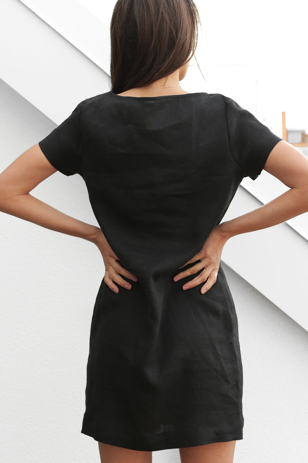 Women’s Linen T-Shirt Dress DAISY in Black