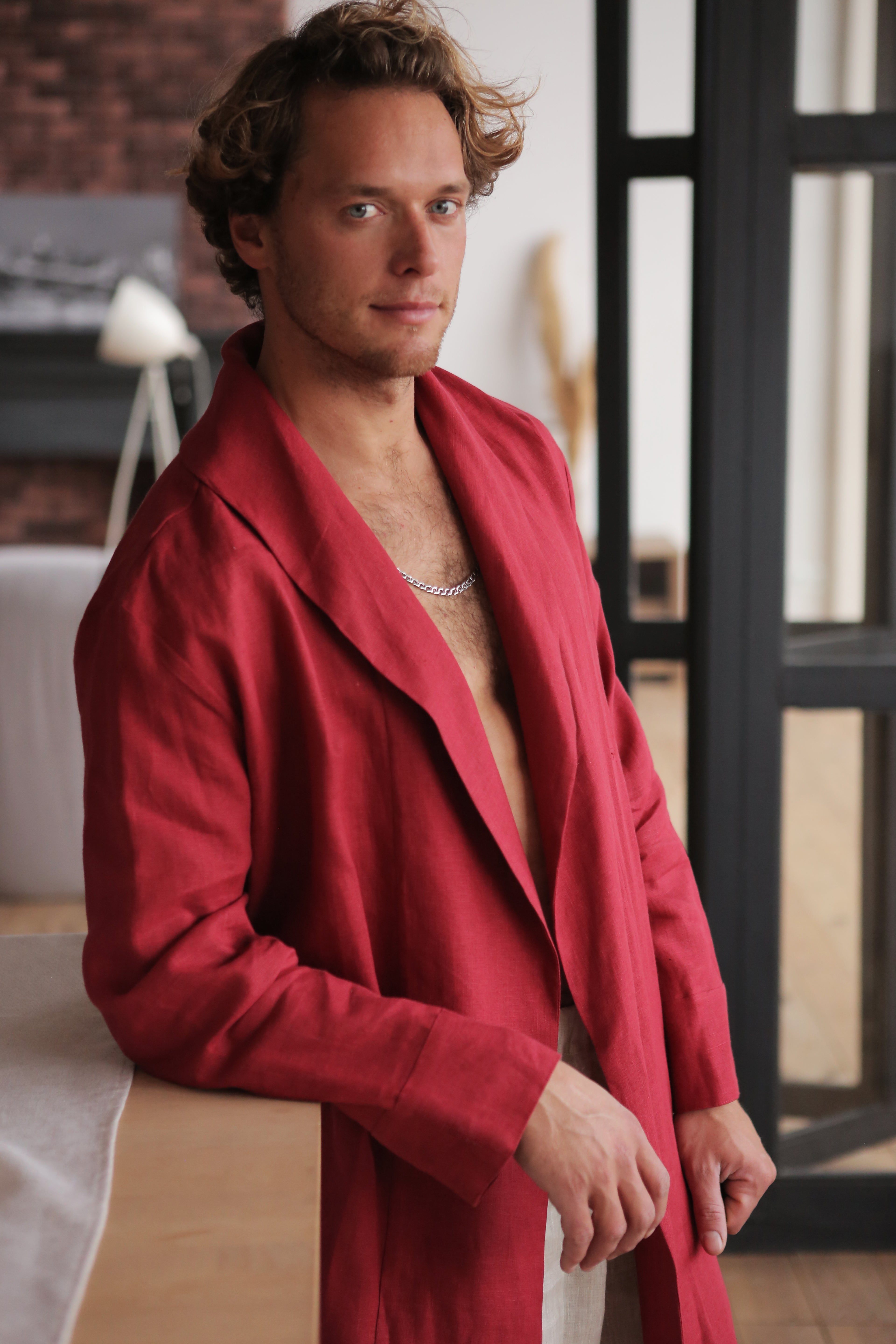 Men’s linen bathrobe JUNIPER LONG in Red