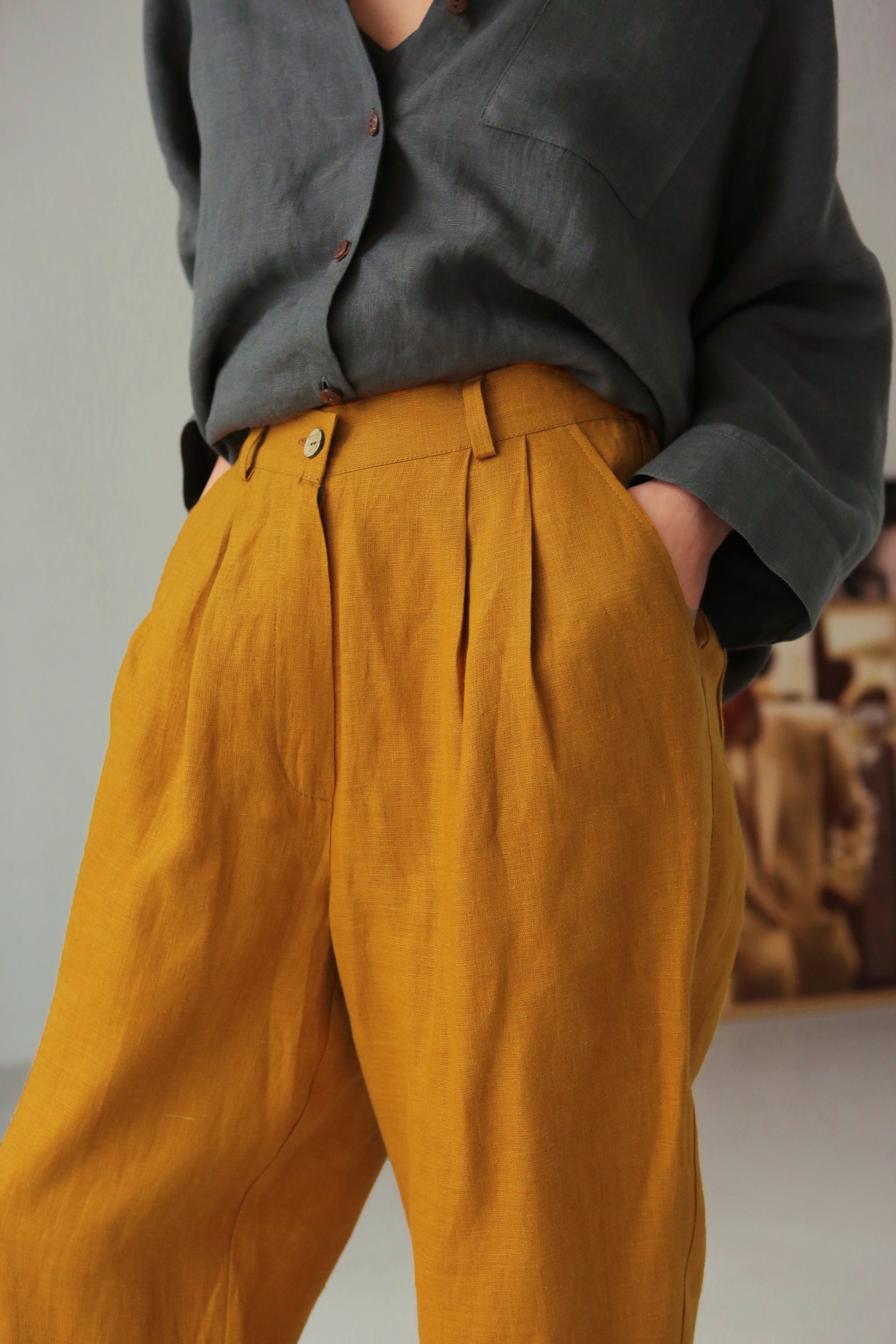 Women’s Linen Pants with Pleats CEDAR in Saffron
