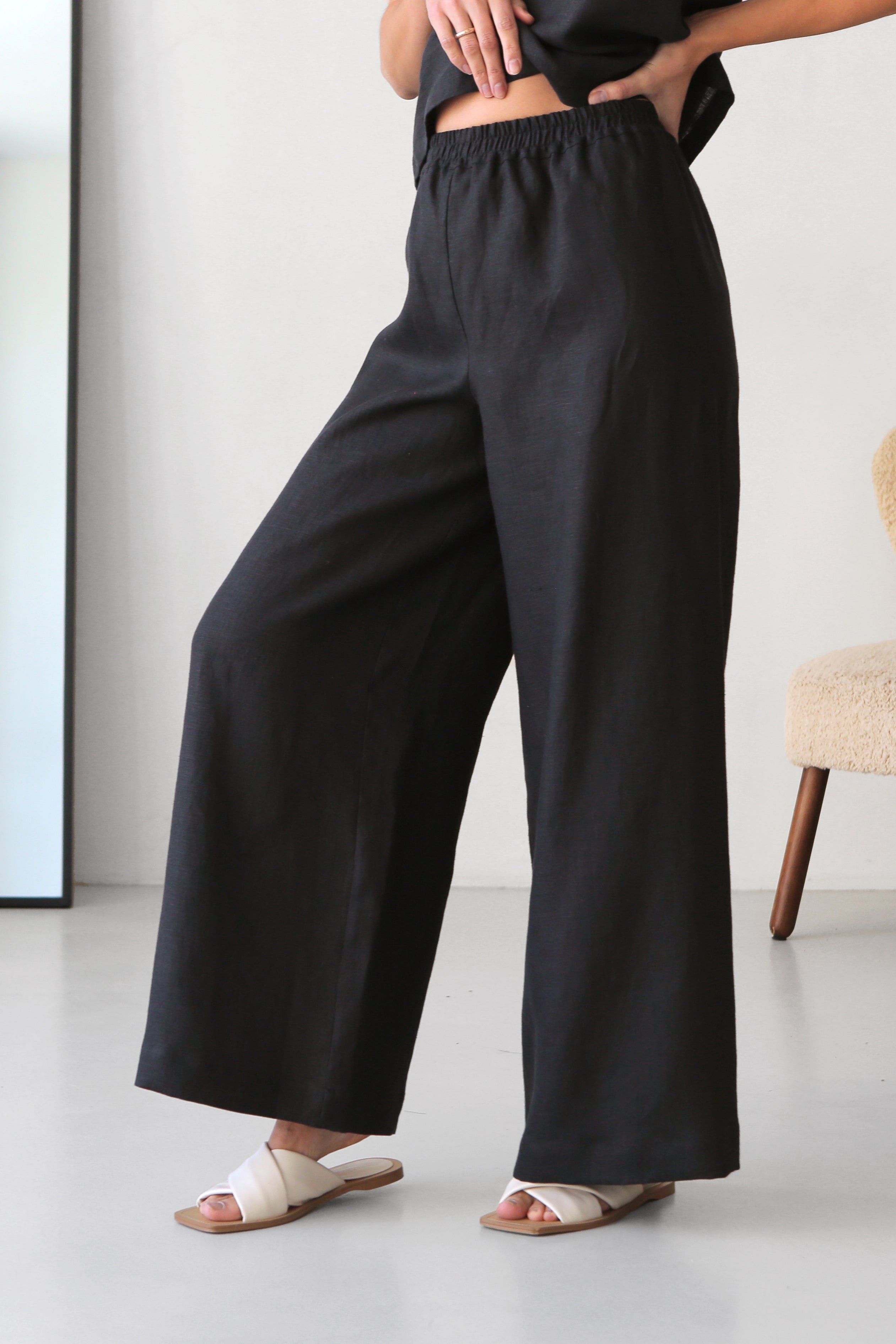 Wide-Leg Linen Pants ACAI in Black