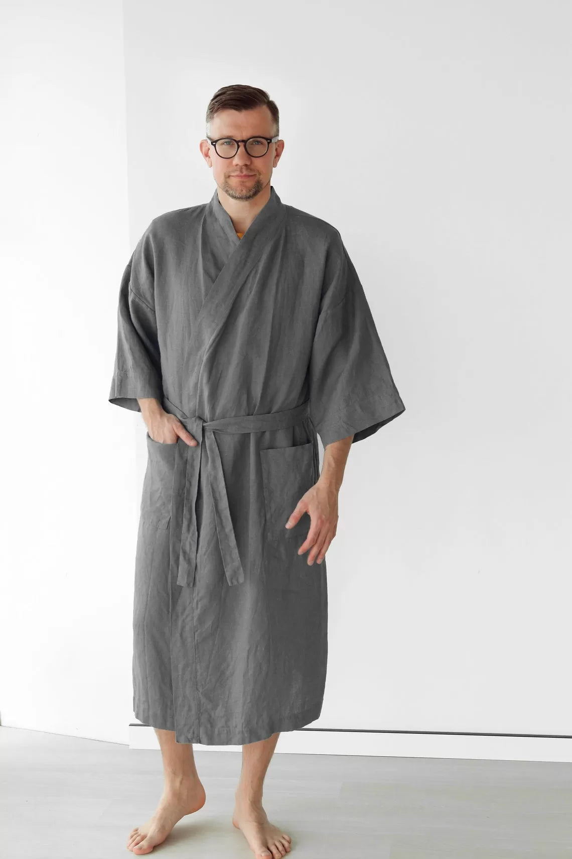 Men’s linen kimono HINOKI in Dark grey
