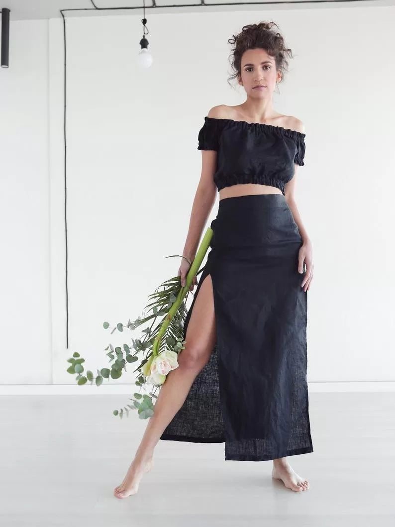 Women’s linen skirt with splits Black