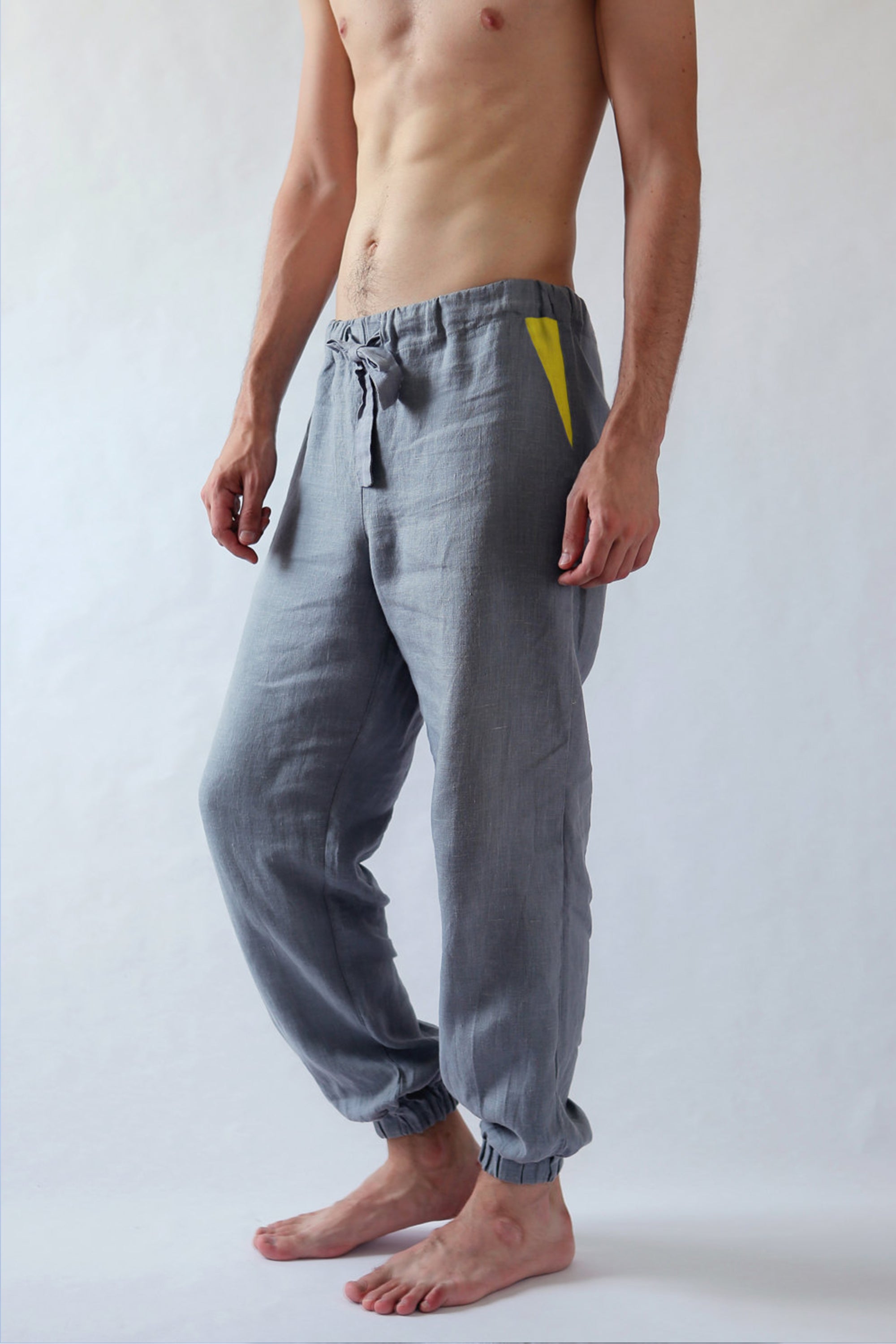Men’s linen pants MOUNTAIN ASH in Light Grey, Yellow pockets