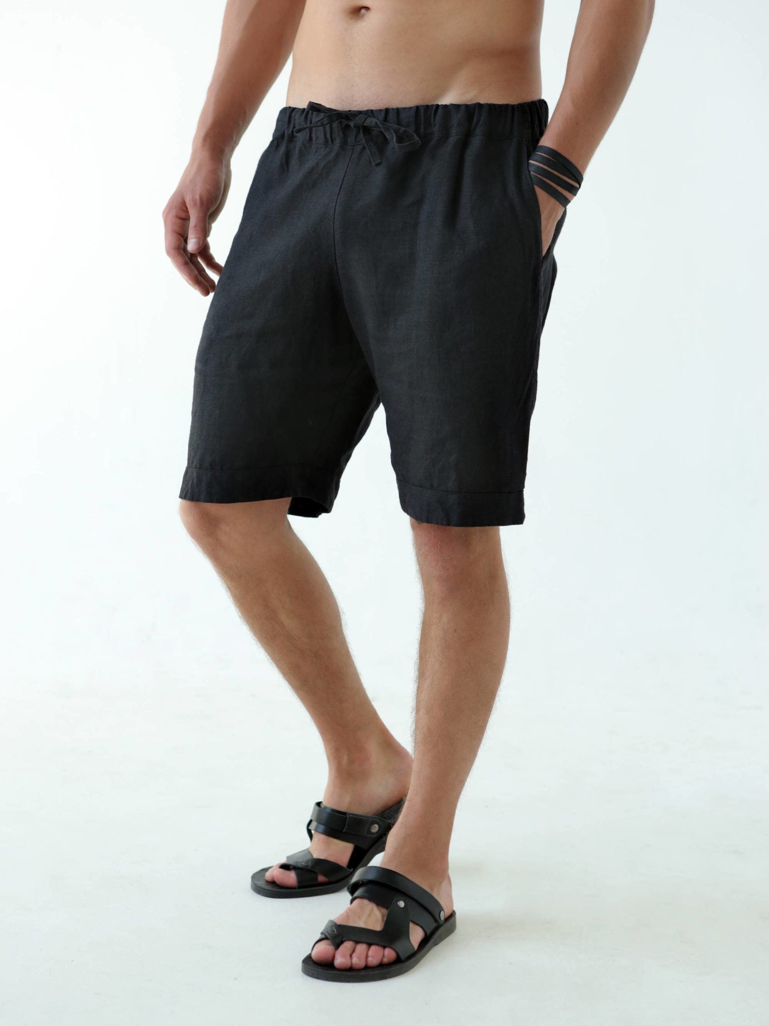 Men’s linen shorts ASH in Black