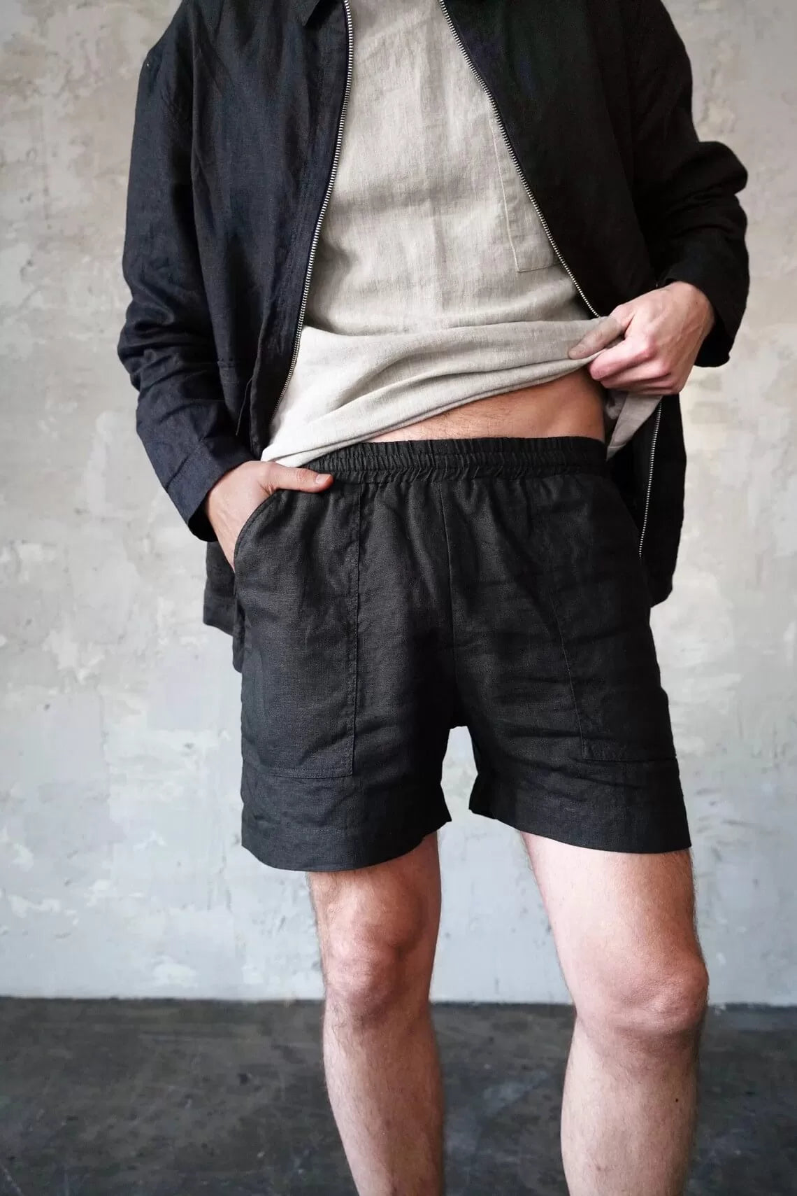 Men’s short linen shorts FERN in Black