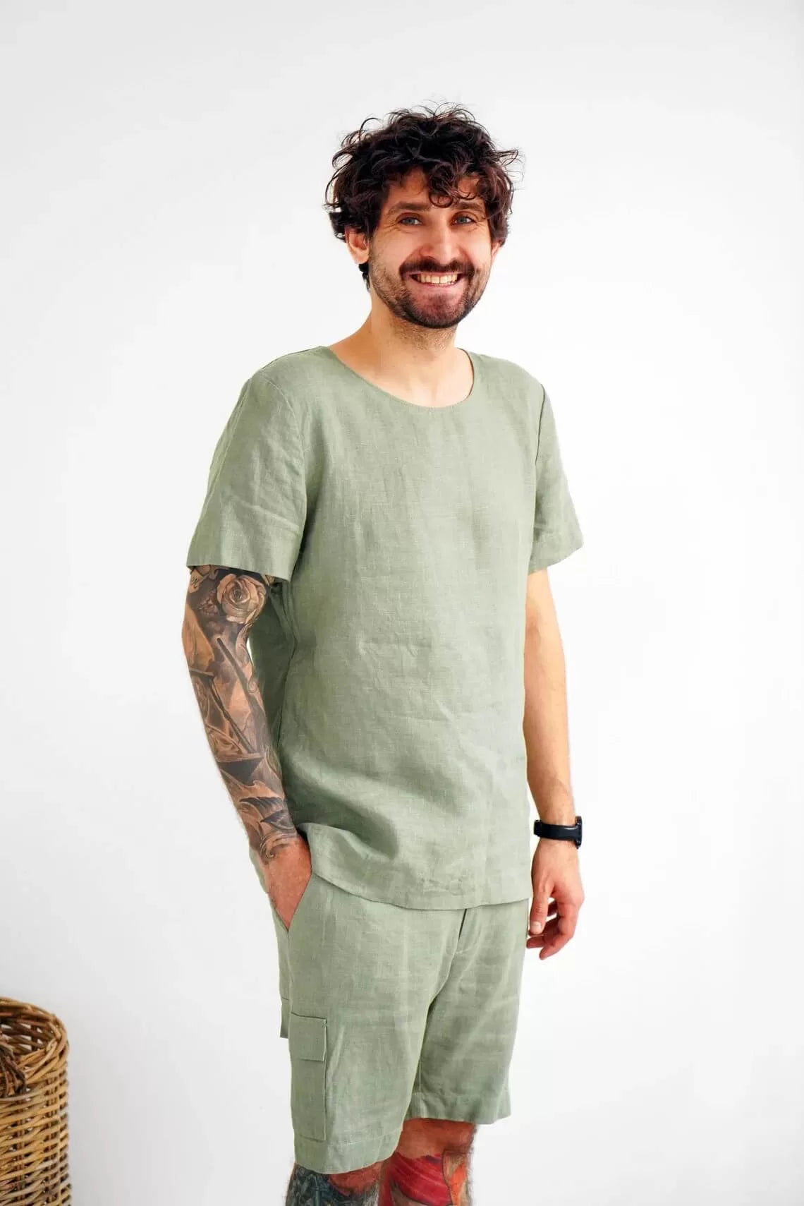 Men’s Linen T-Shirt LINDEN in Olive