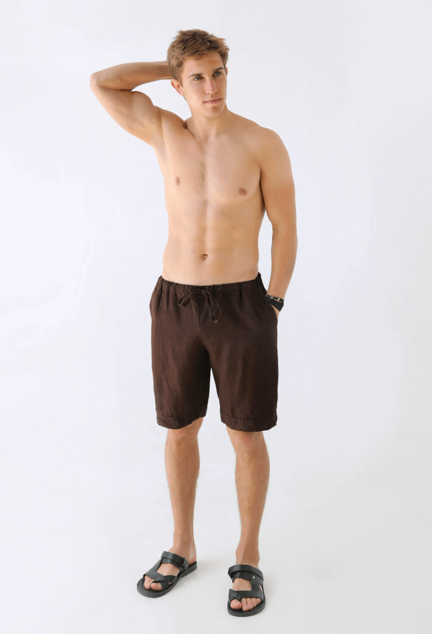 Men’s linen shorts ASH in Brown
