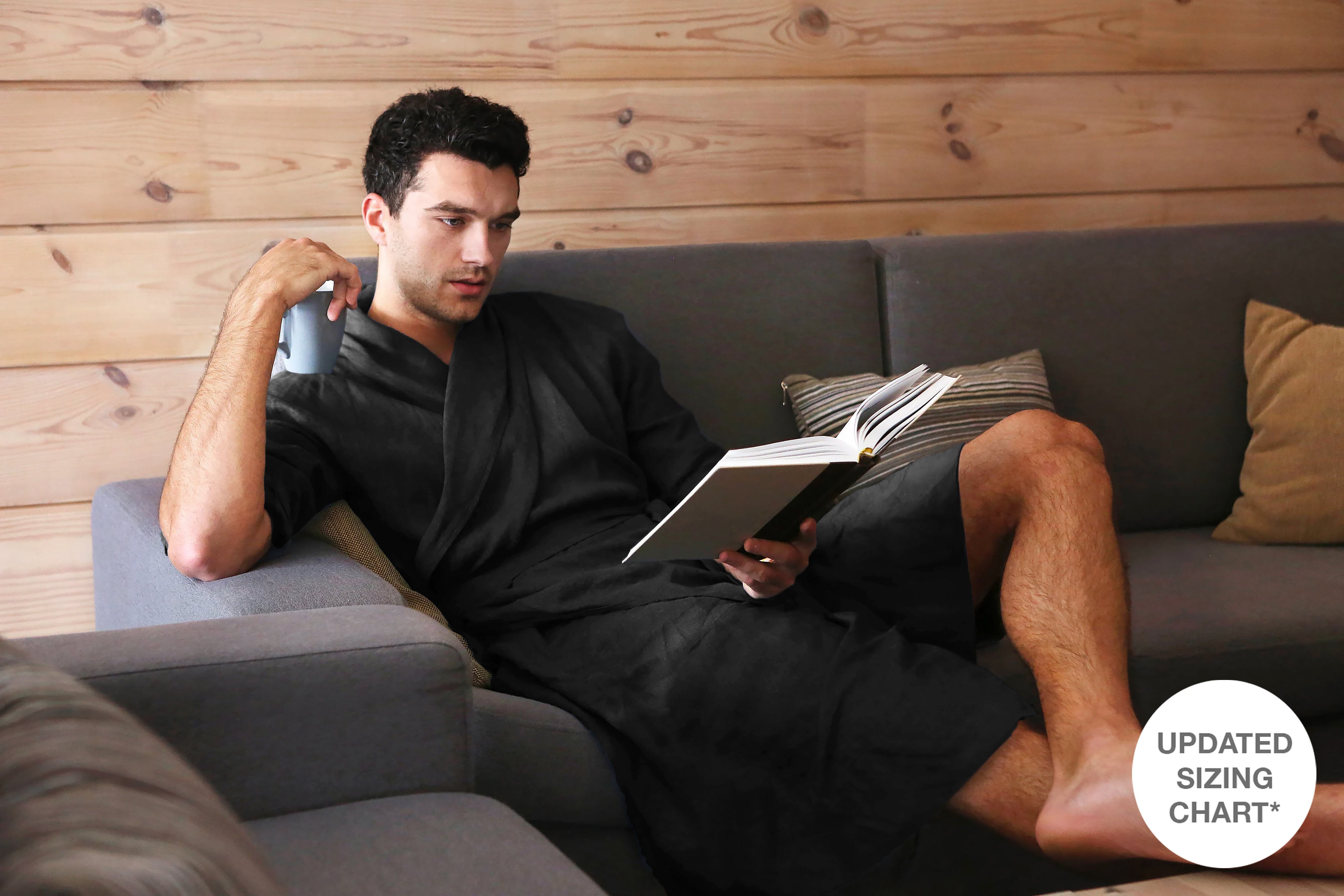 Men’s linen robe JUNIPER in Black