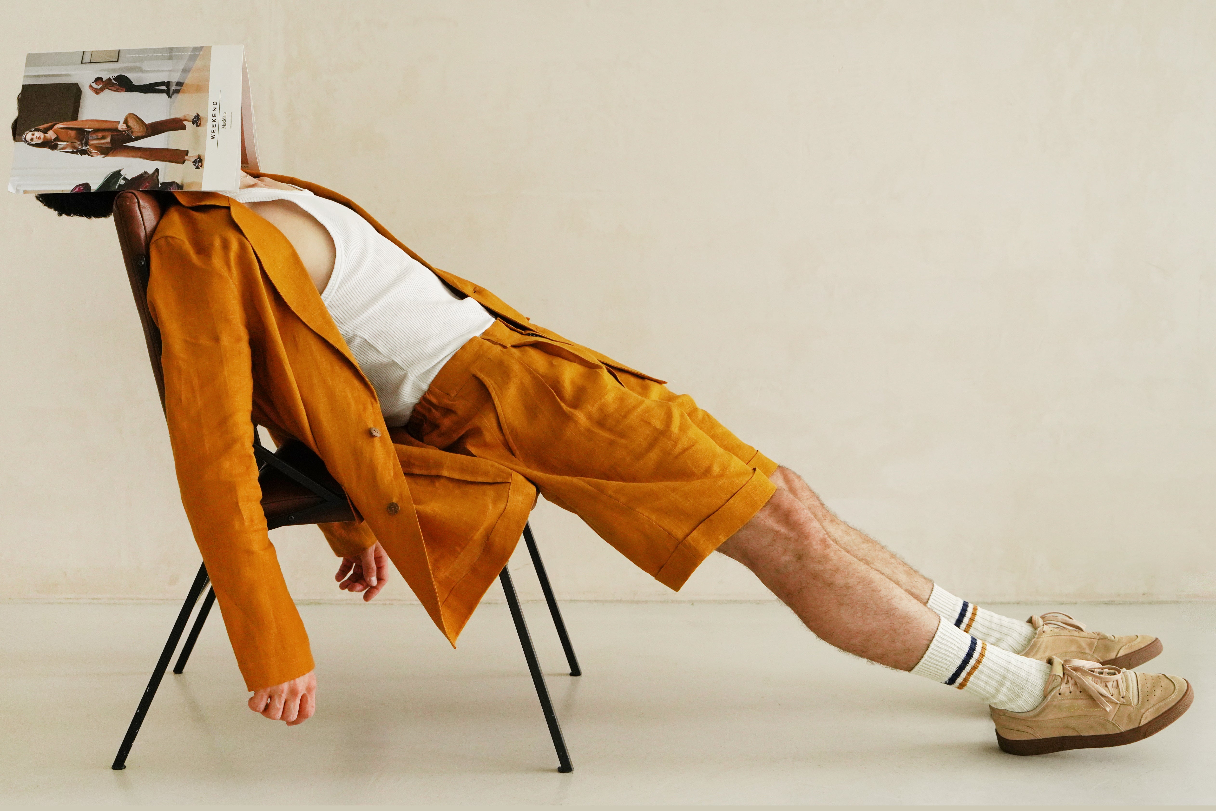 Men’s linen shorts with pleats CEDAR in Saffron