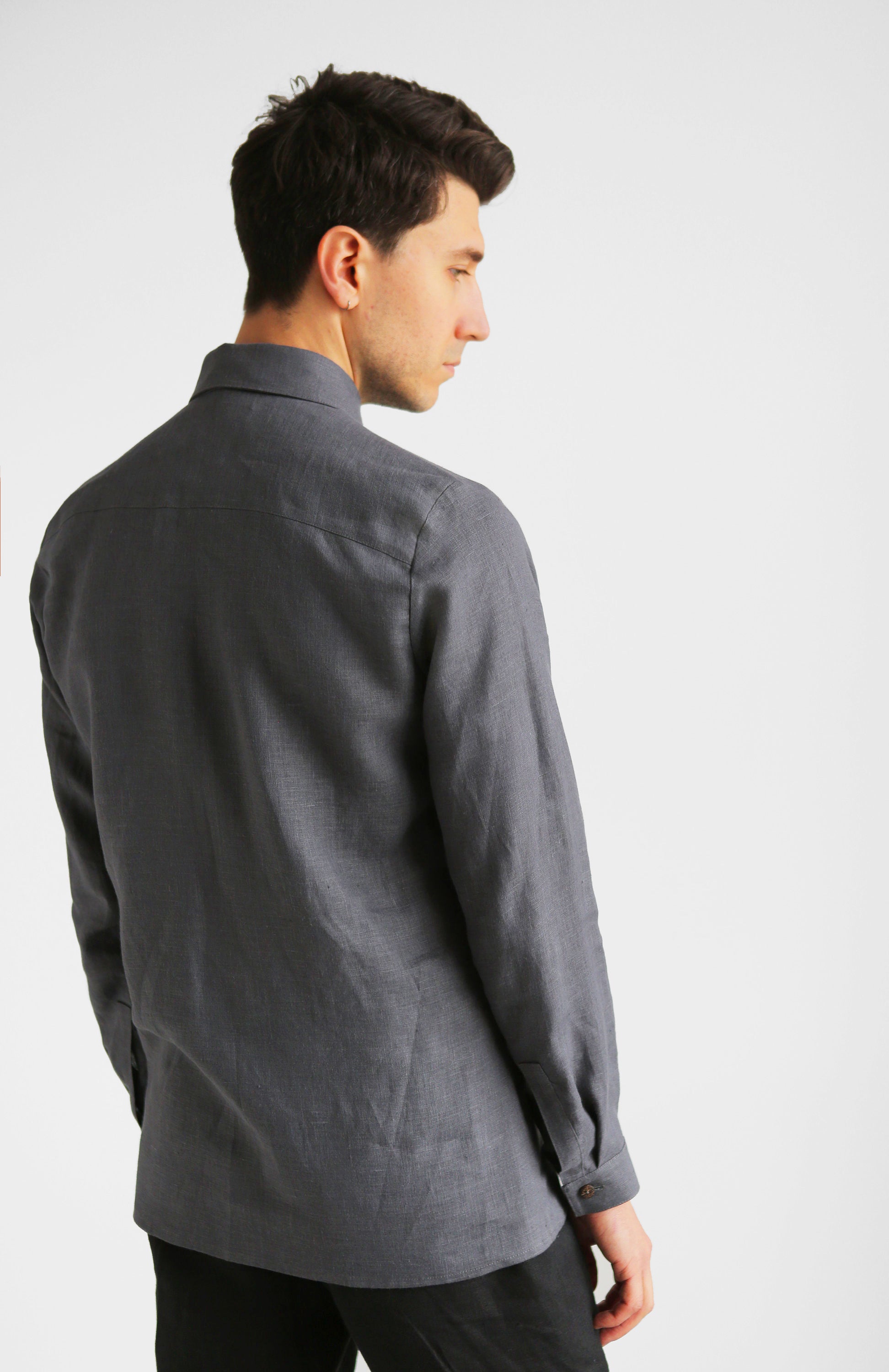 Men’s Classic Collar Linen Shirt GARNET in Dark grey