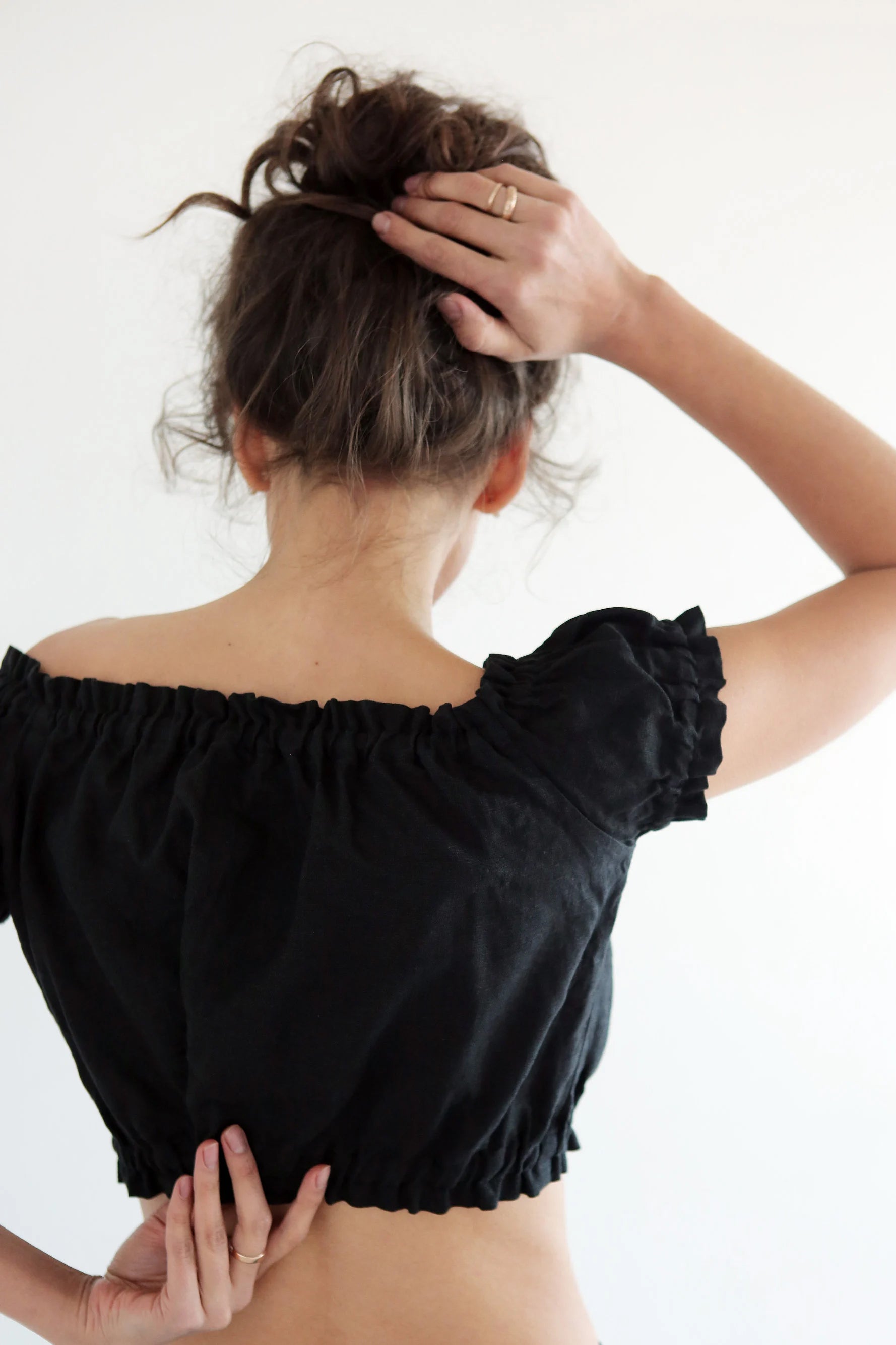 Off the shoulders linen top, crop top Black