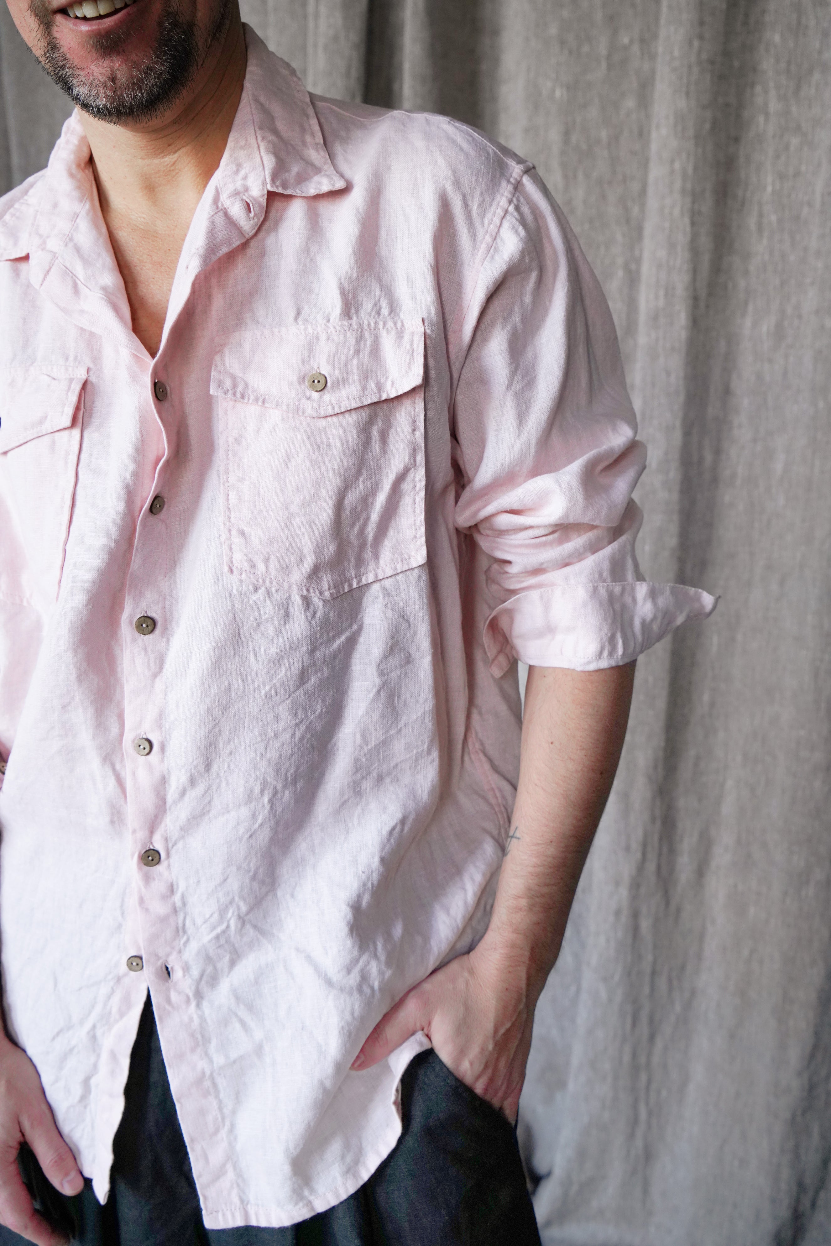 Mens relaxed linen shirt SANDWOOD in Light pink