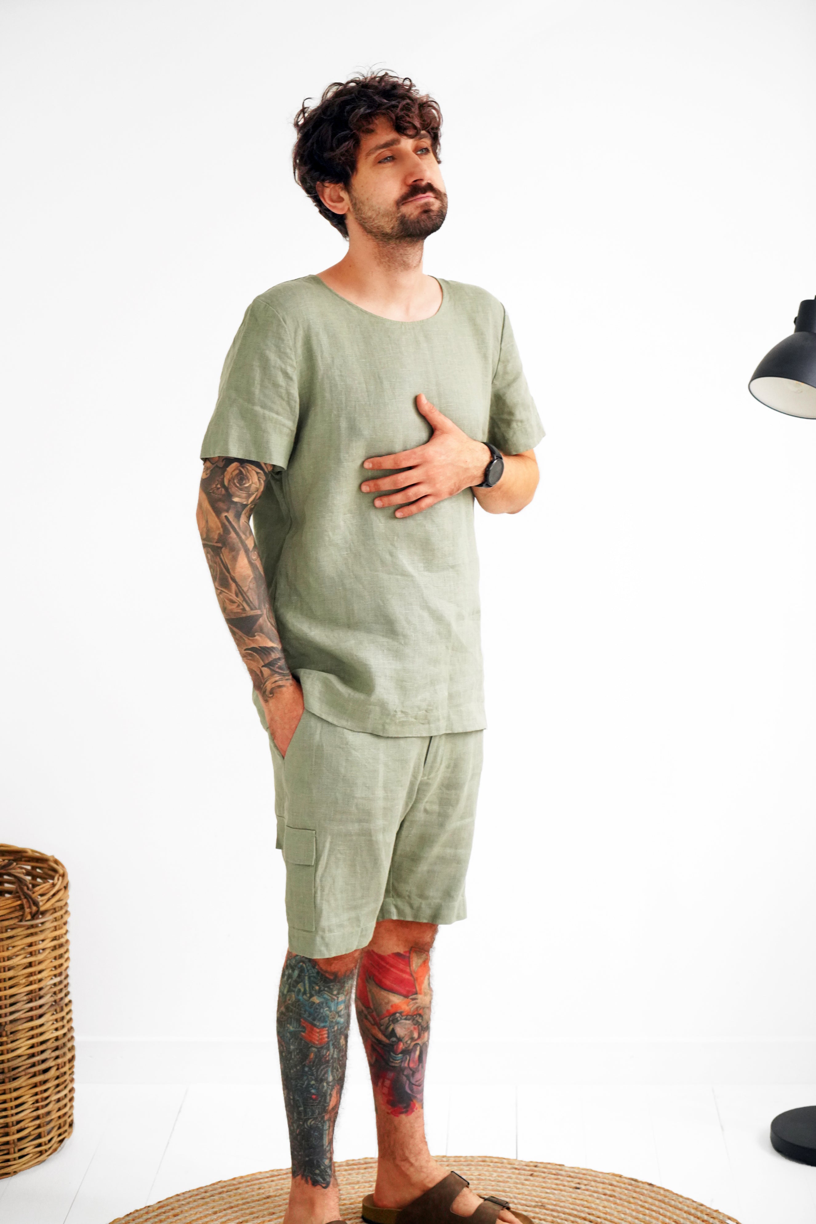 Men’s Linen T-Shirt LINDEN in Olive