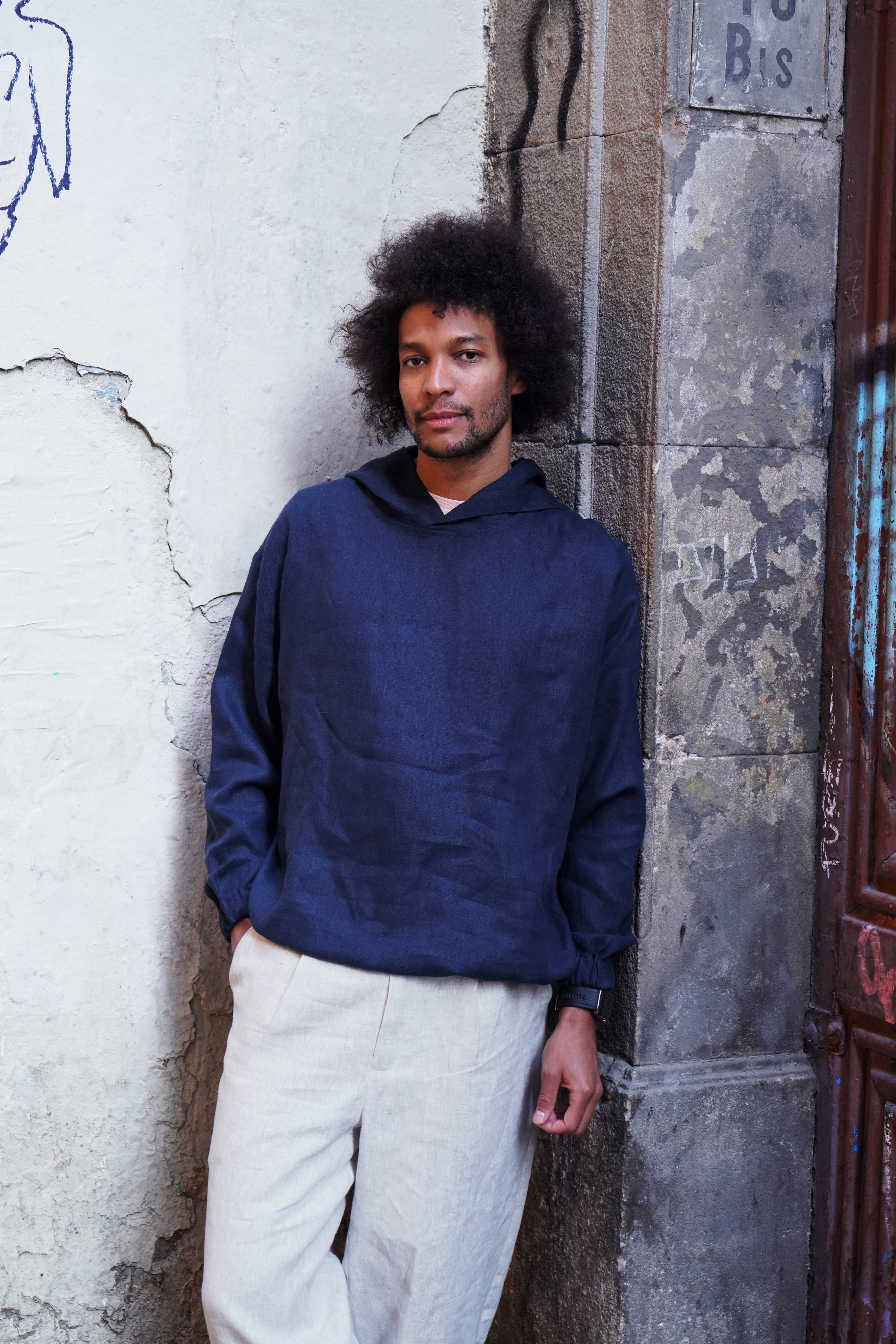 Relaxed linen hoodie CEDRUS in Dark blue