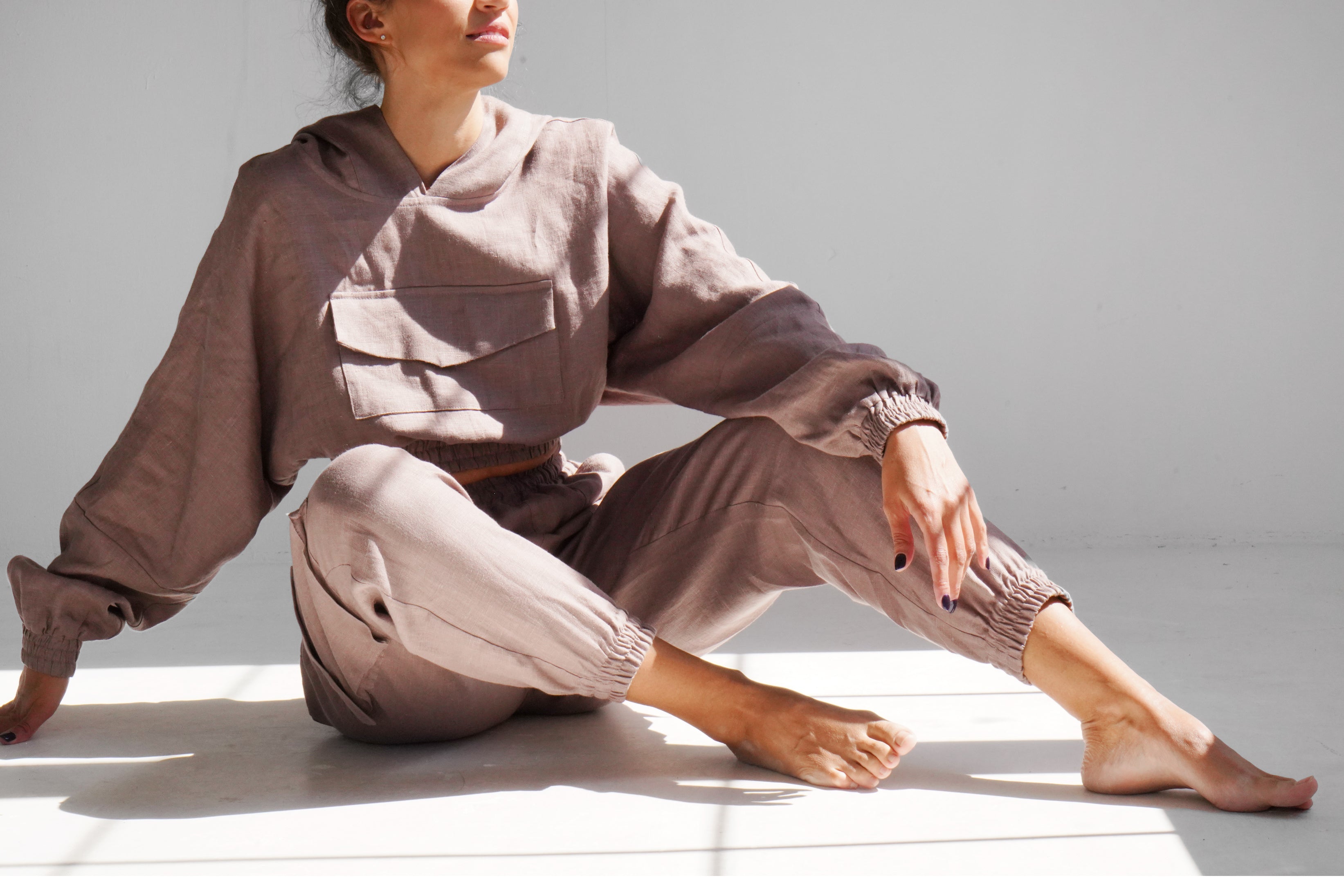 Women’s Crop Hoodie ORCHID in Latte