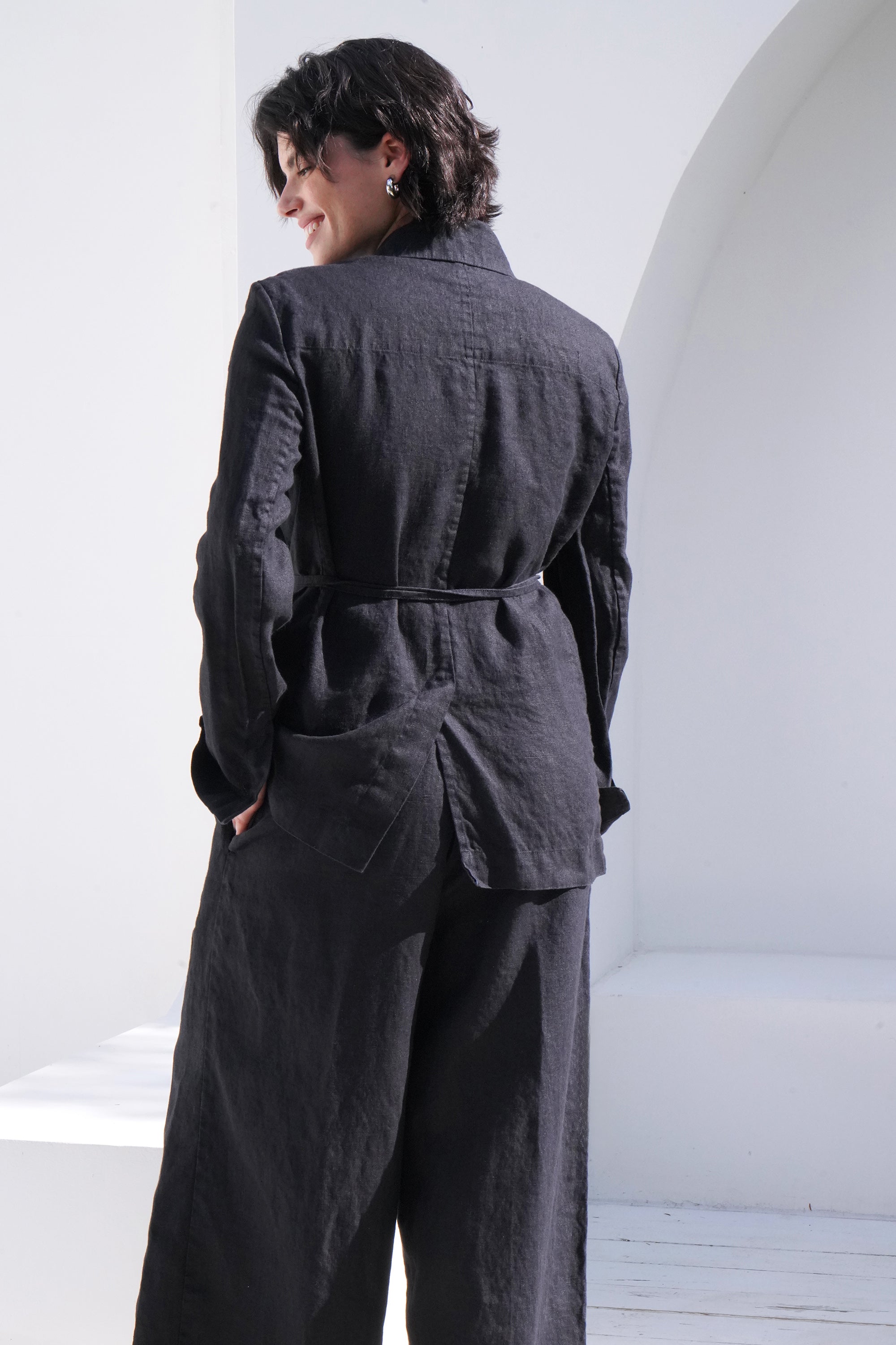 Women’s Linen Wrap Blazer JASMI in Black
