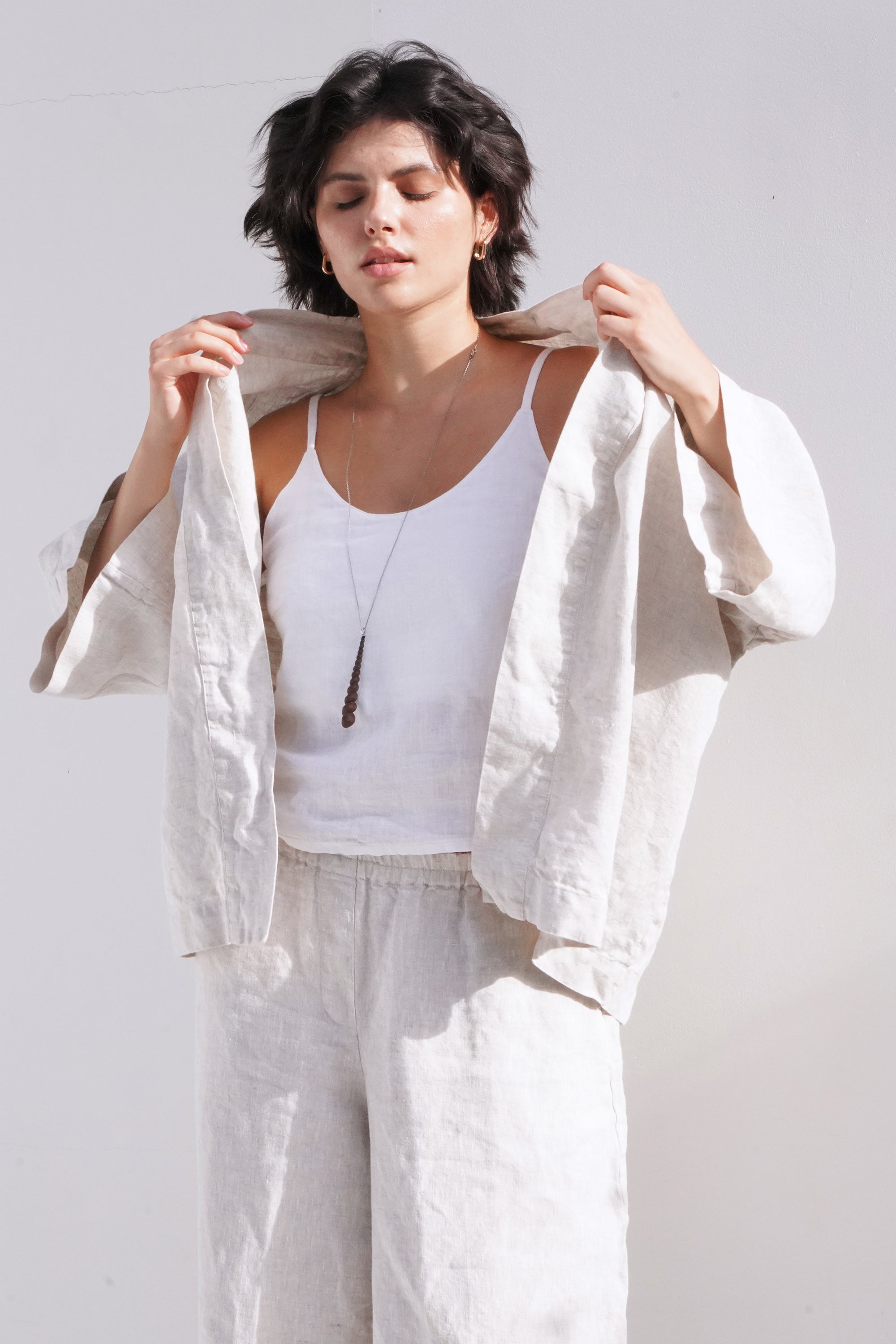 Women’s Linen Kimono Jacket ALTEA in Beige