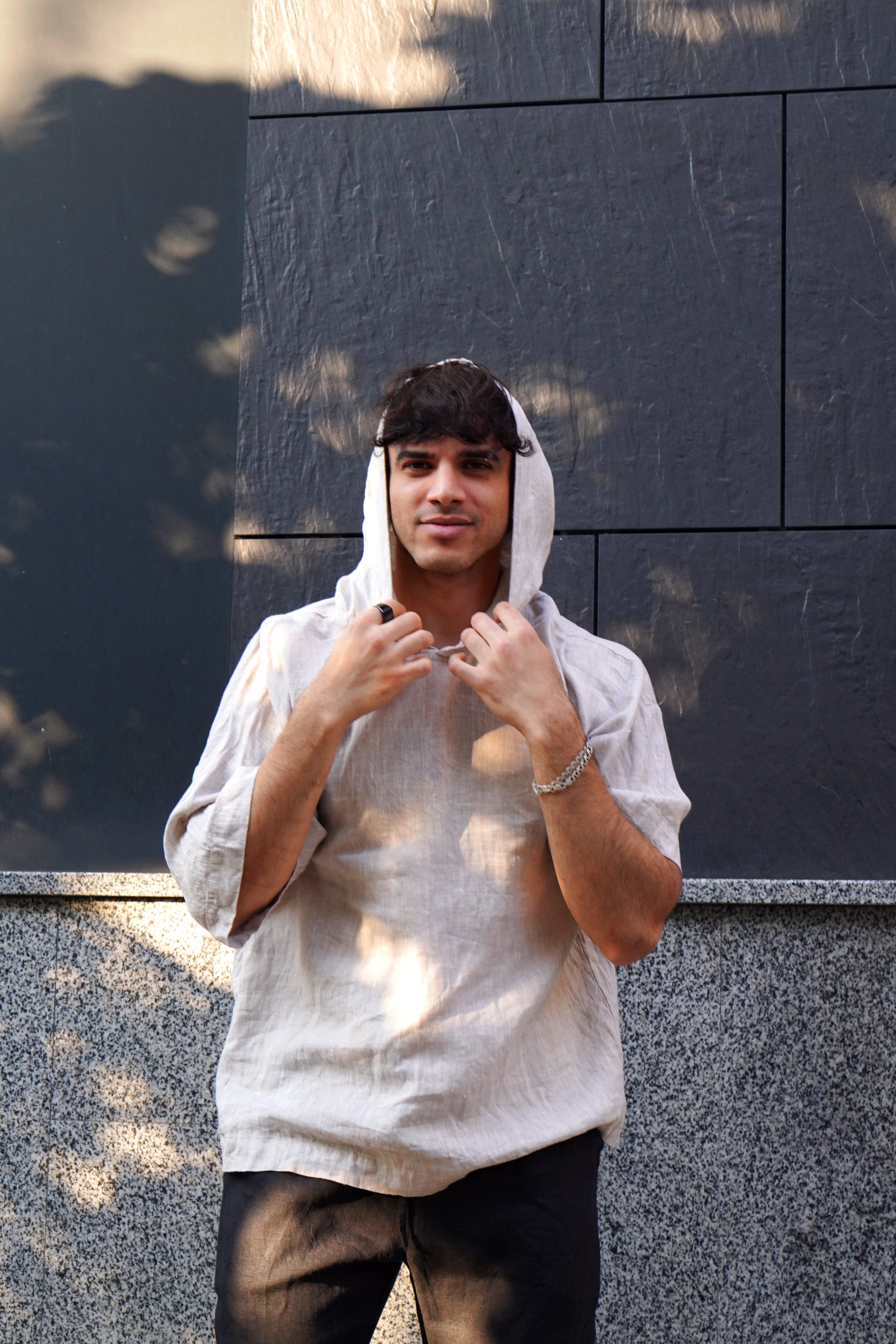 Linen Hooded T-shirt SHOBU in Beige