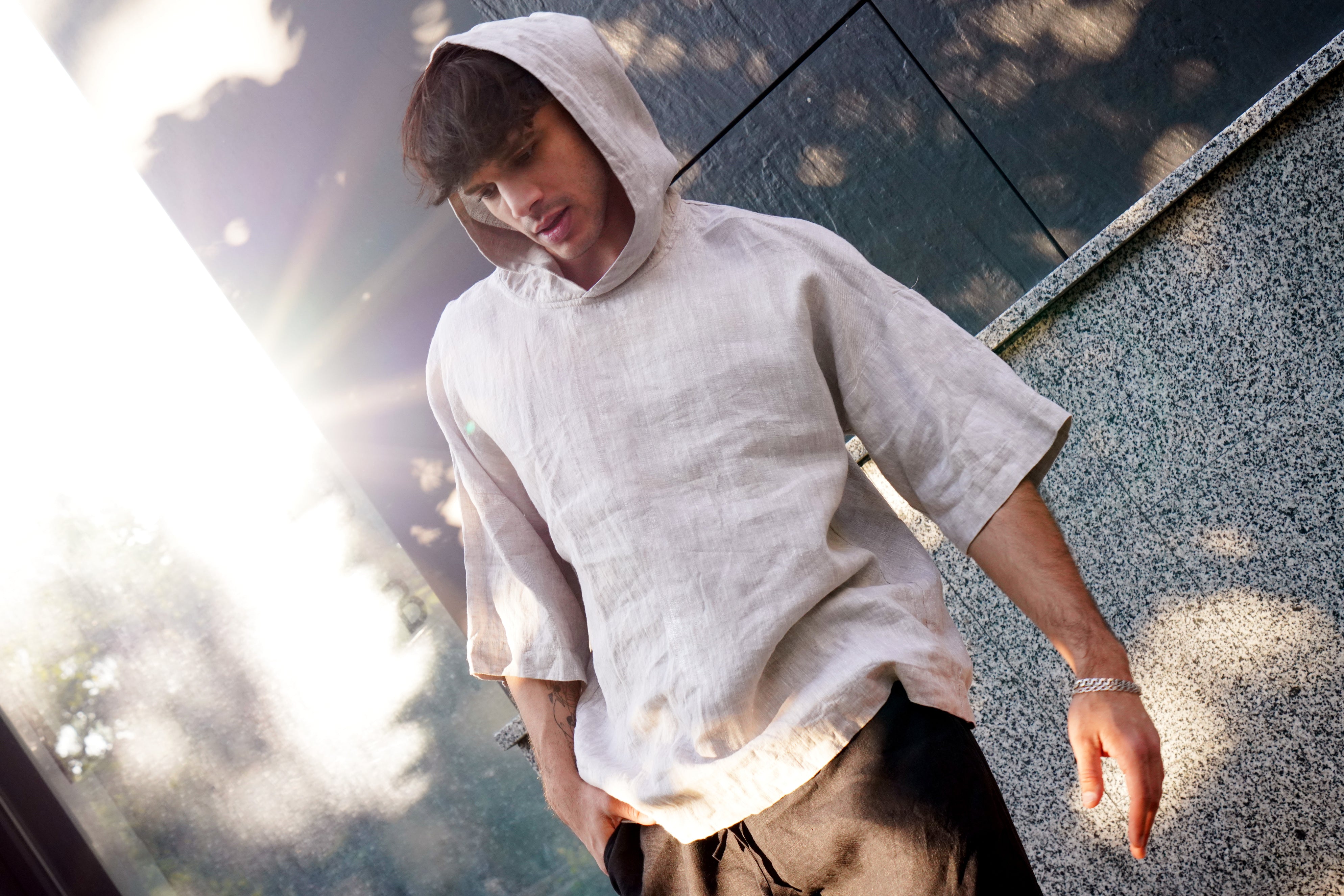 Linen Hooded T-shirt SHOBU in Beige