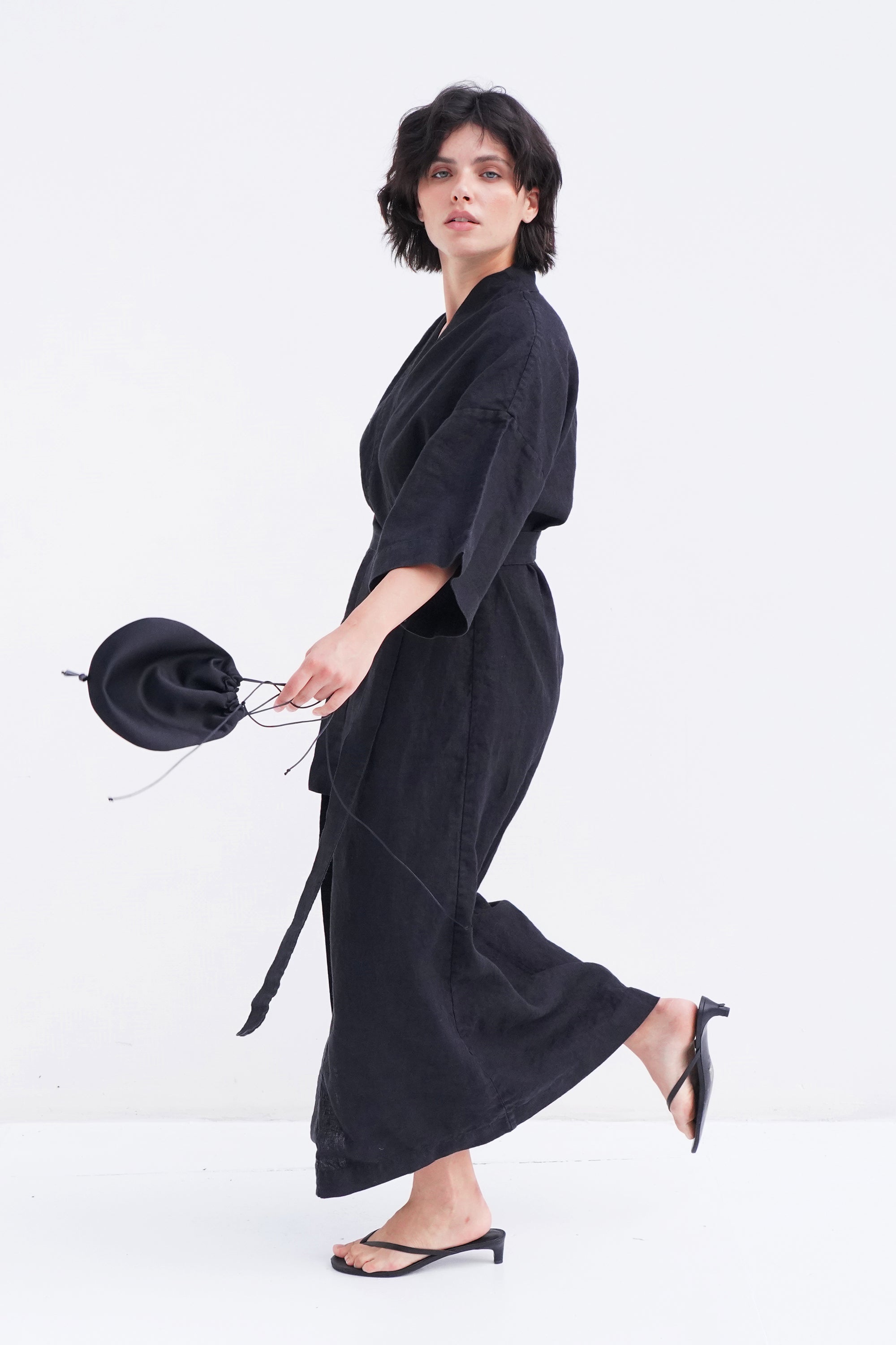 Women's Linen Kimono ALTEA LONG in Black