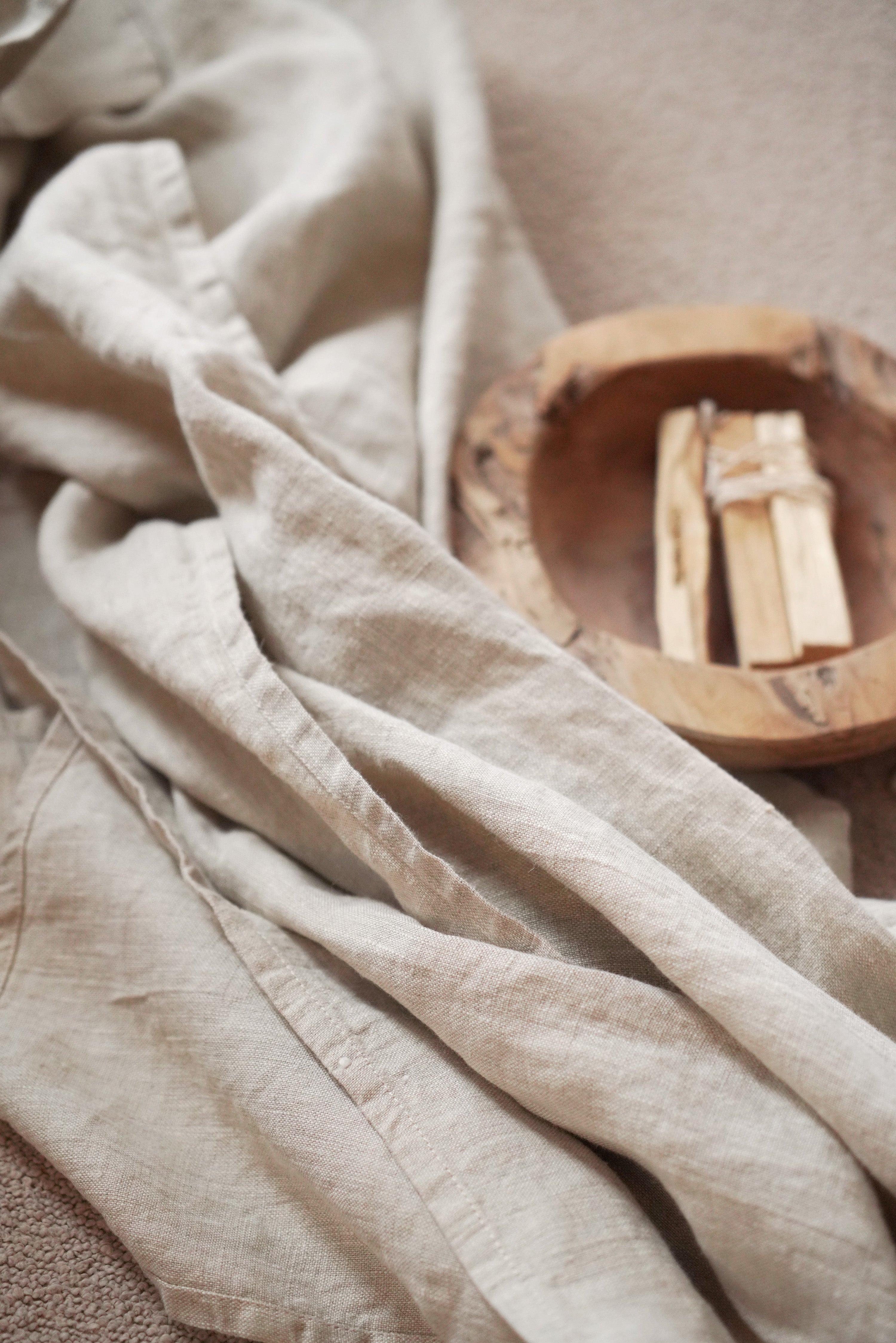 Linen Bath Towel Set of 3 in Beige: Travel Set