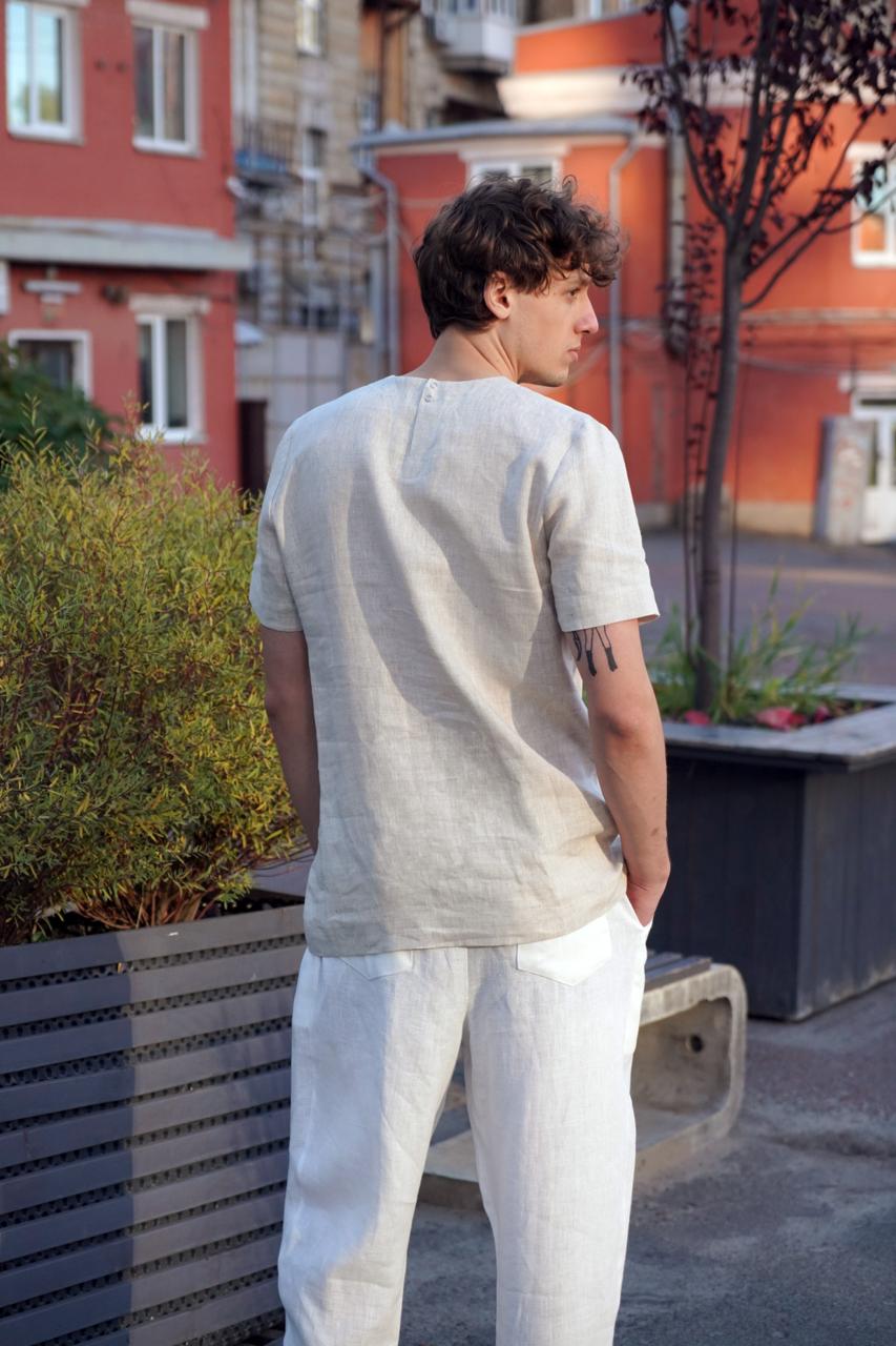 Mens linen t-shirt, Narrow neck IVY in Beige