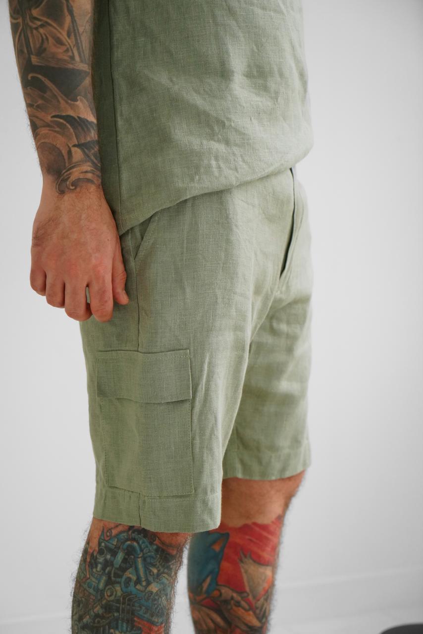 Linen cargo shorts with side pockets LAUREL in Olive