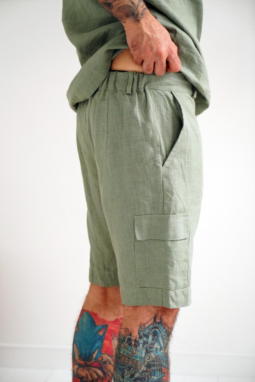 Linen cargo shorts with side pockets LAUREL in Olive