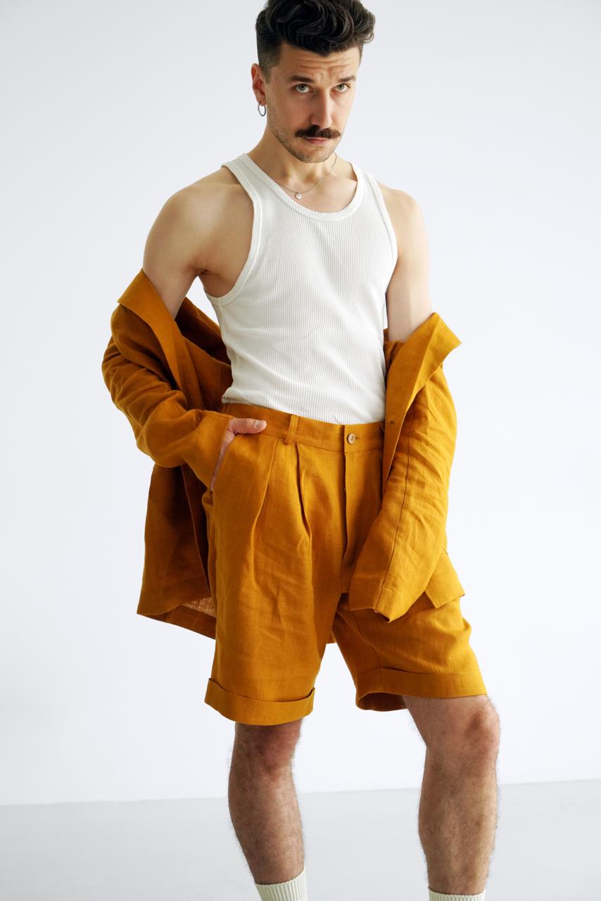 Men’s linen shorts with pleats CEDAR in Saffron