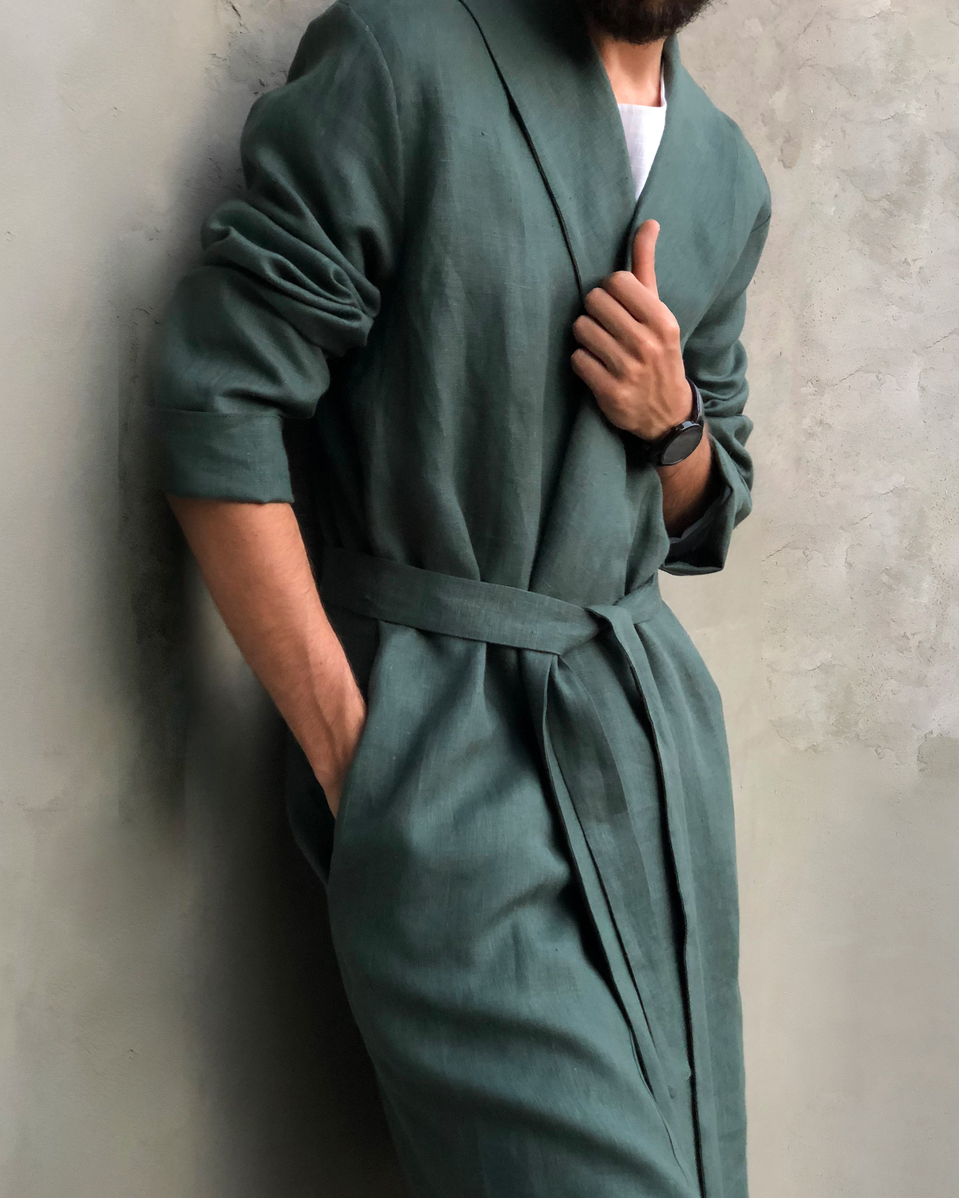 Men’s linen bathrobe JUNIPER in Green