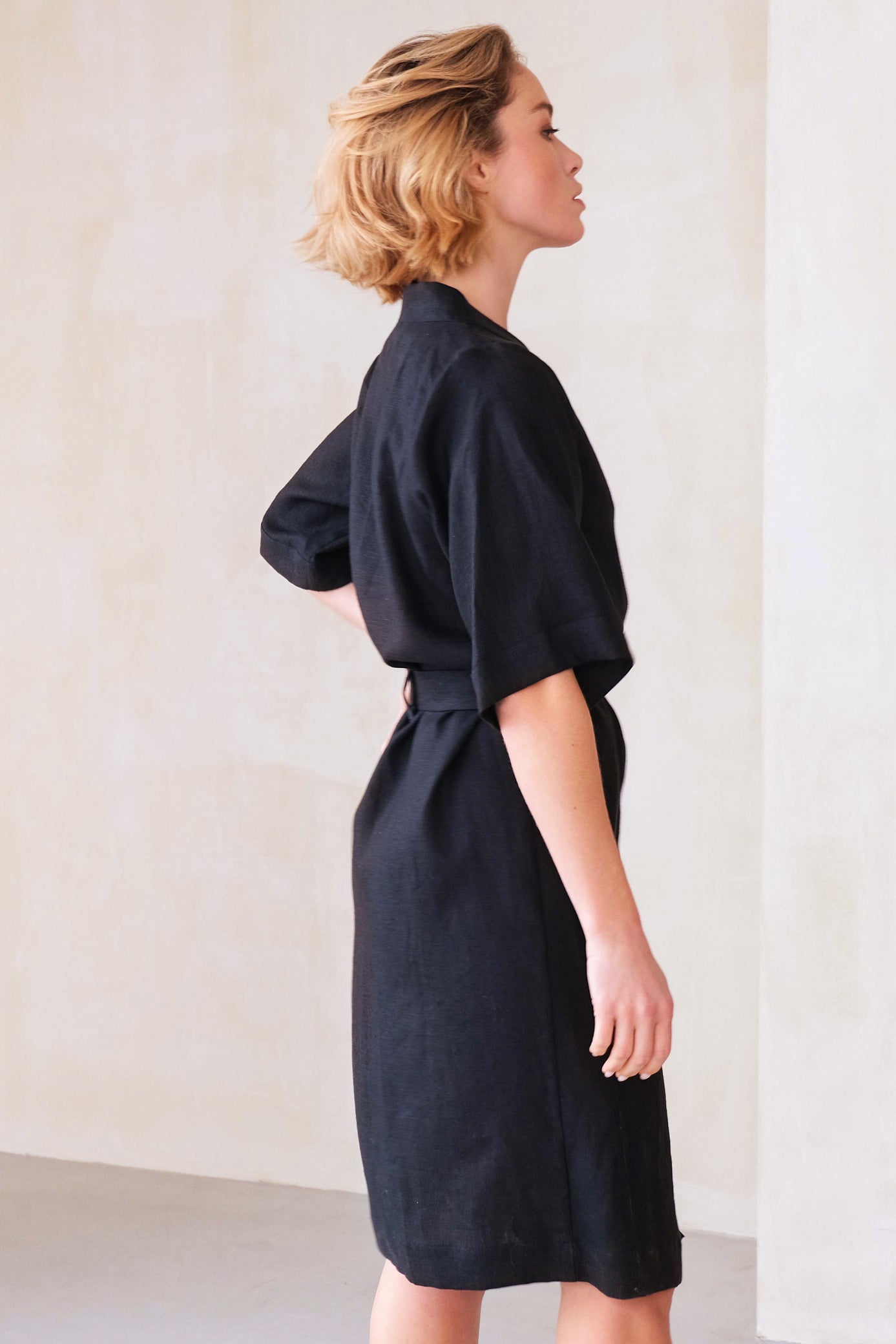 Women’s Long Linen Kimono UME in Black