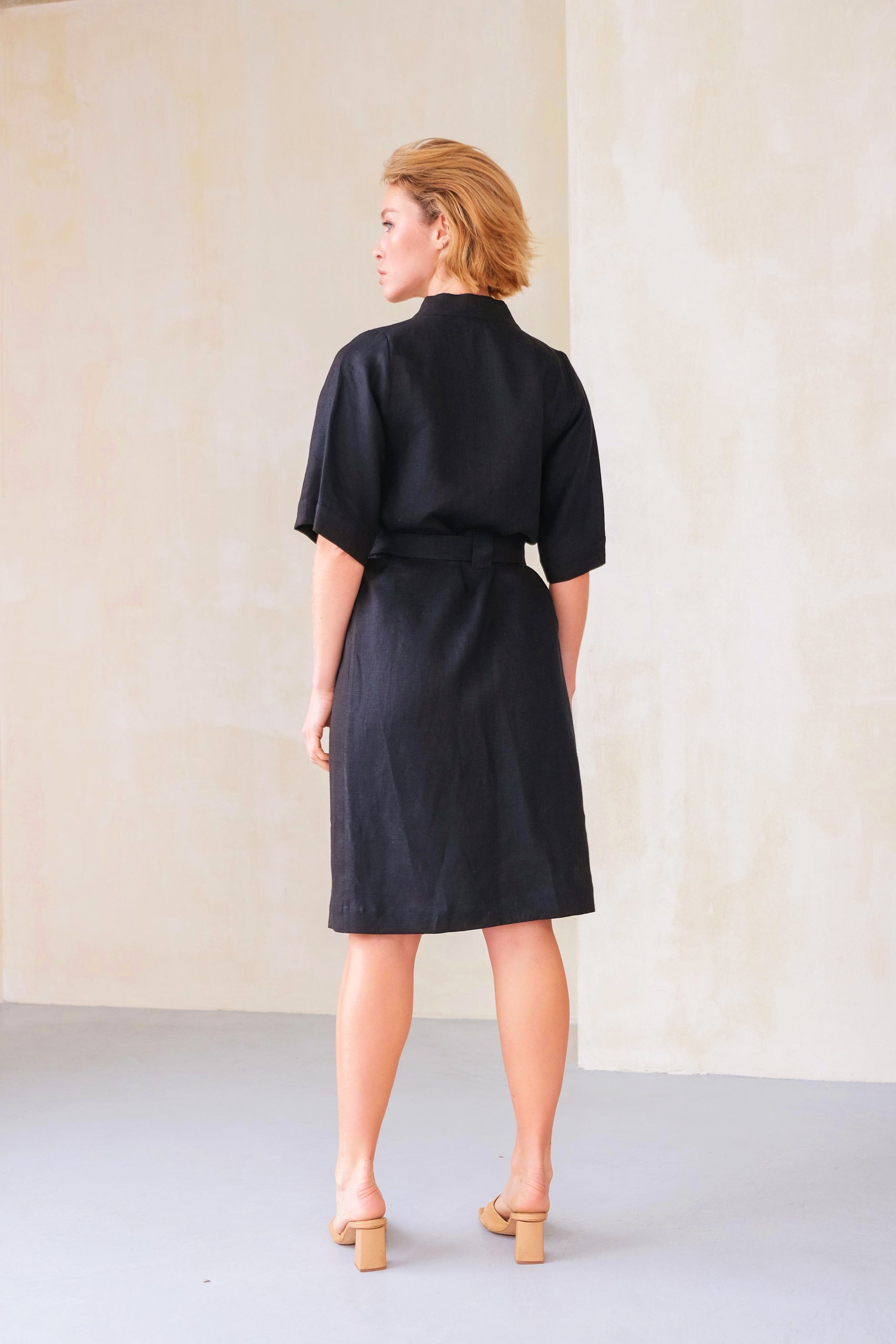Women’s Long Linen Kimono UME in Black