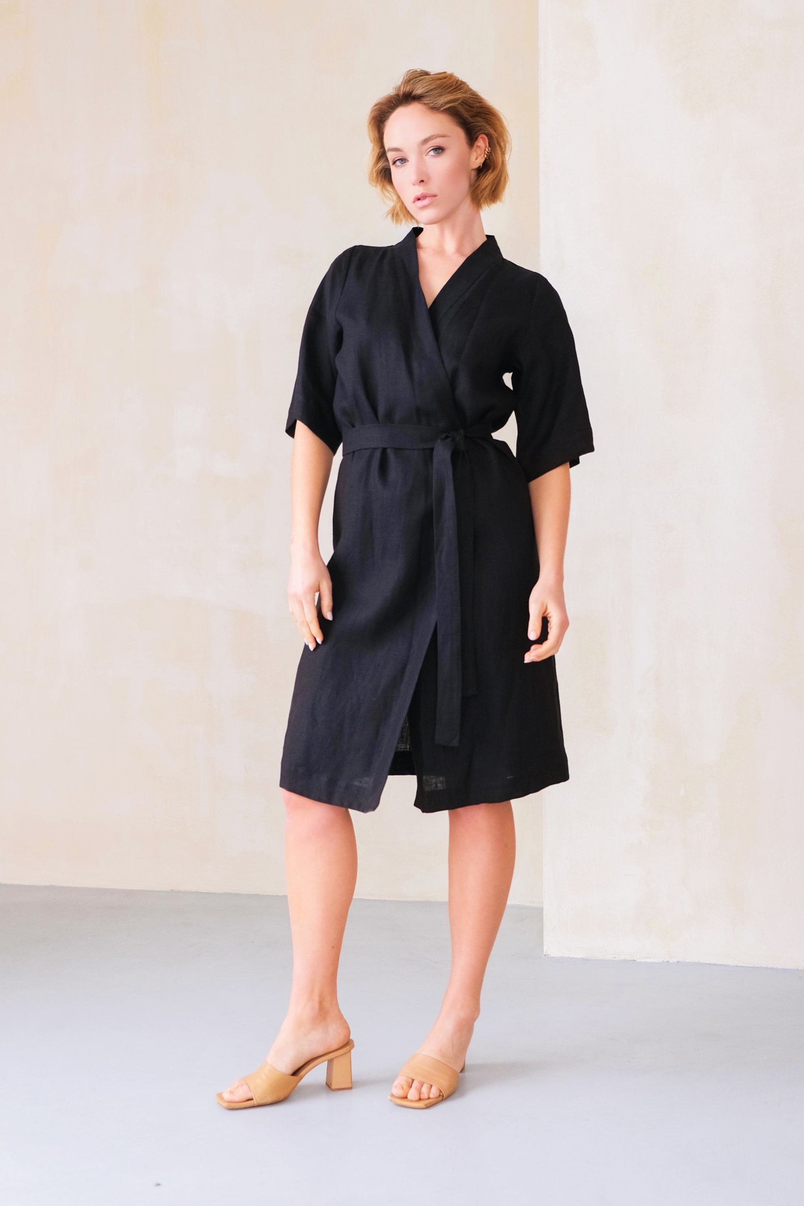 Women’s Long Linen Kimono UME in Black