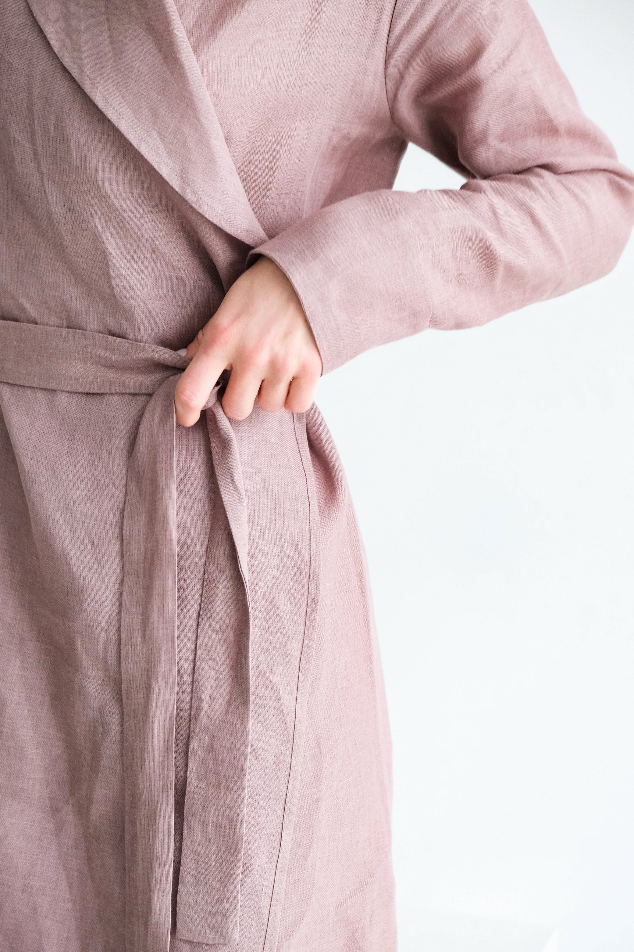 Women’s Linen Bathrobe Calla in Latte