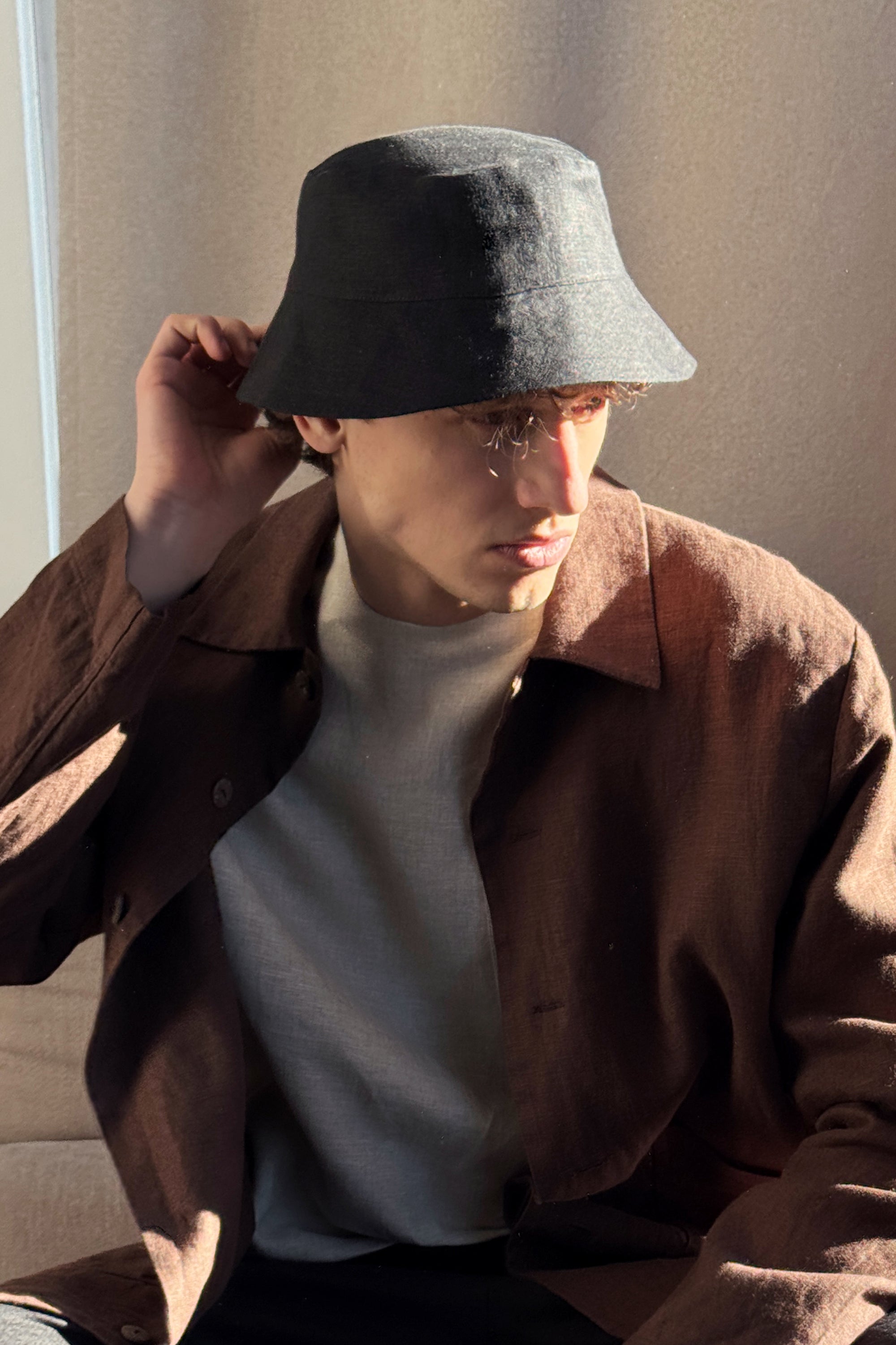 Men's Linen Bucket Hat PECAN in Black