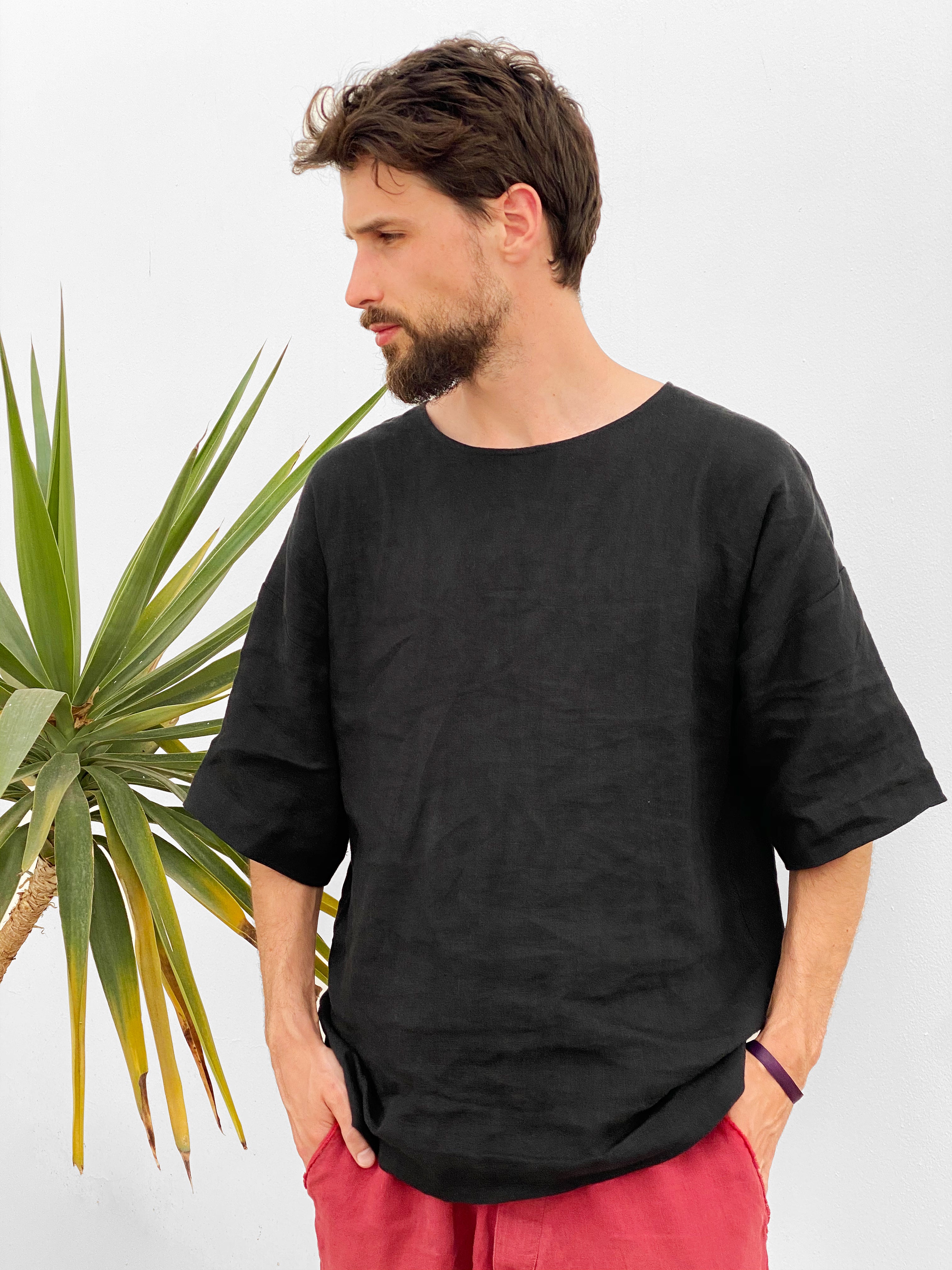 Men’s Oversized Linen T-Shirt LOTUS in Black