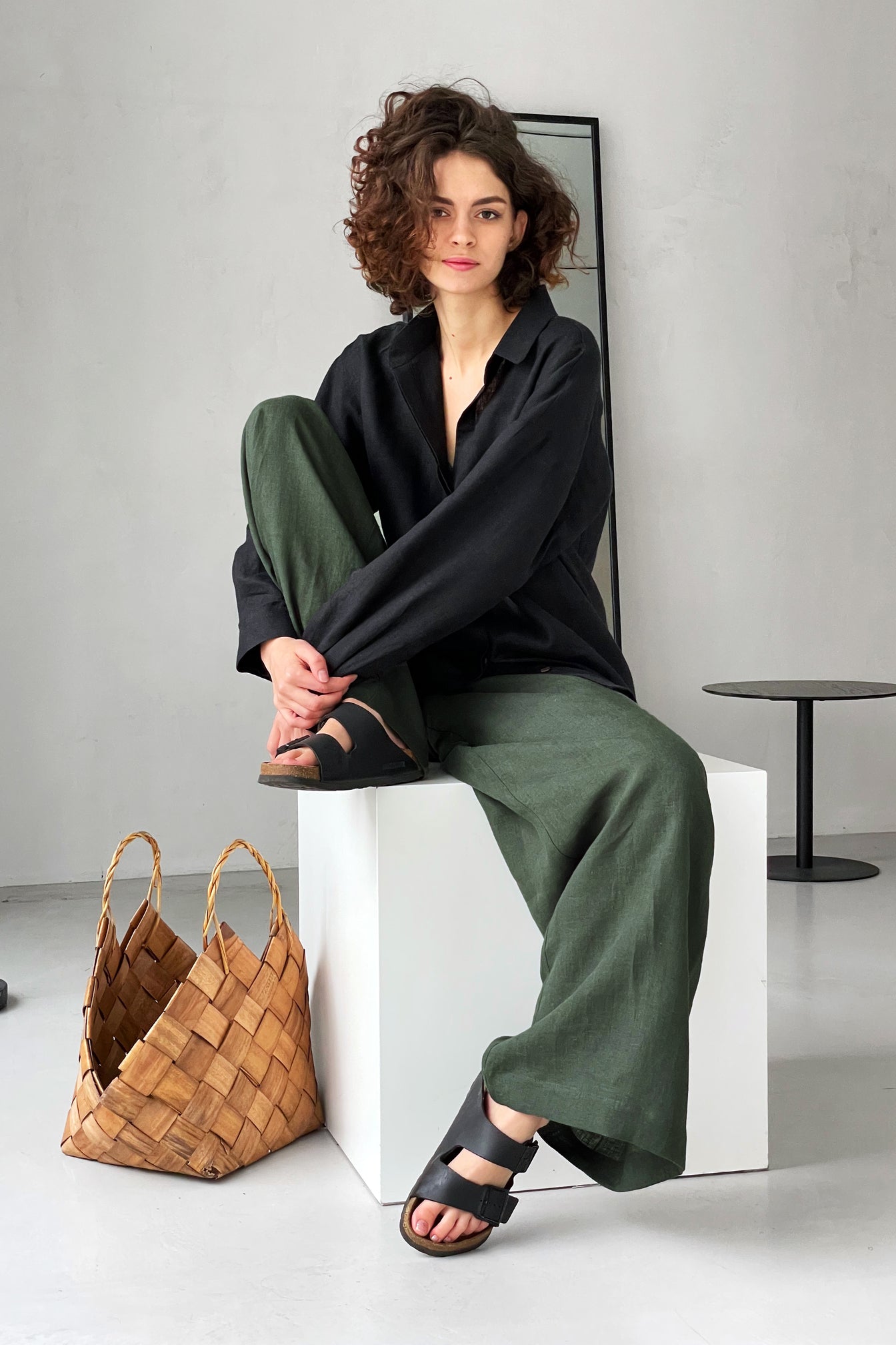 Oversized Linen Shirt AZOLLA in Black